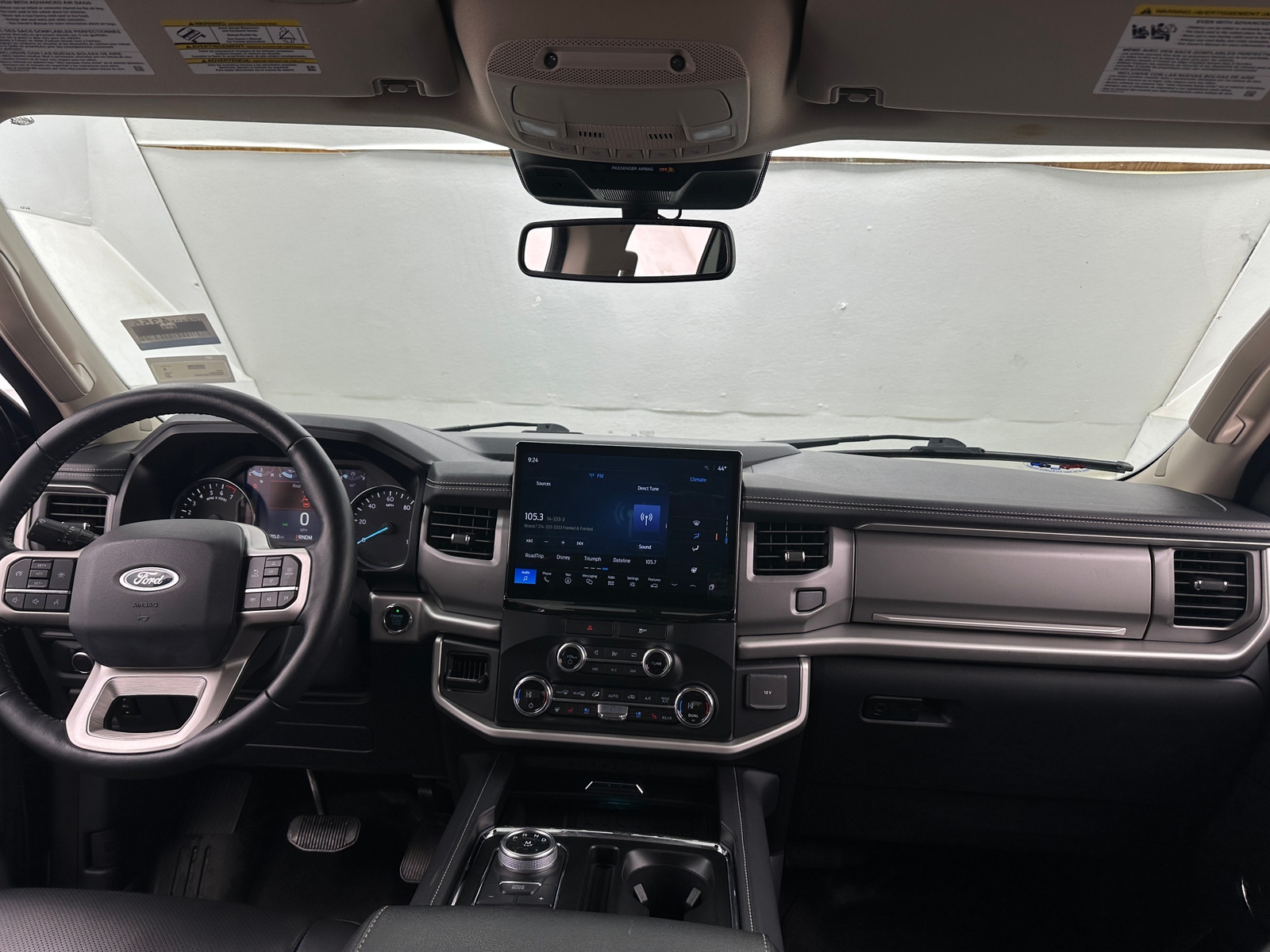 Thumbnail: 2022 Ford Expedition - 3