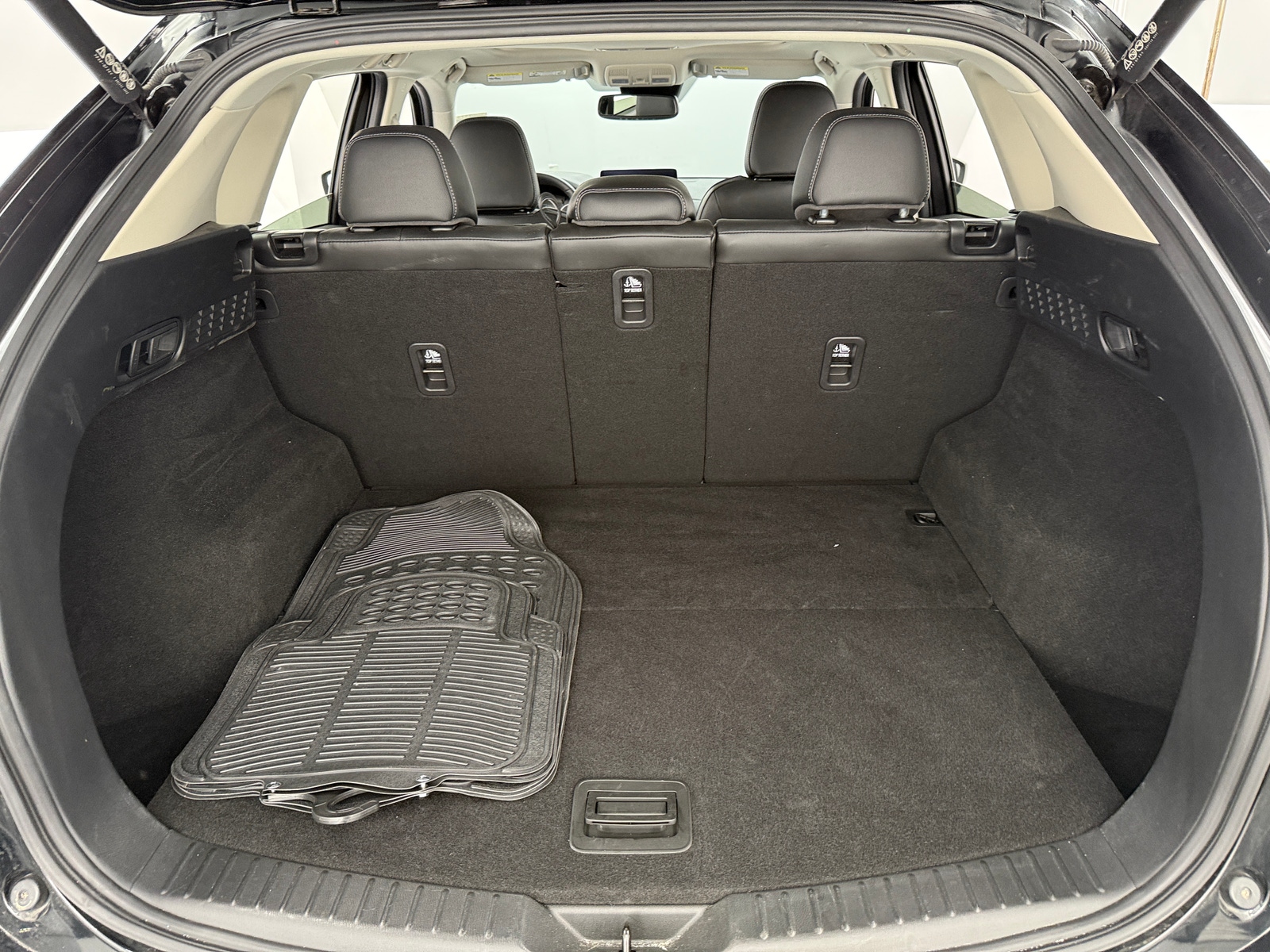 Thumbnail: 2025 Mazda CX-5 - 6