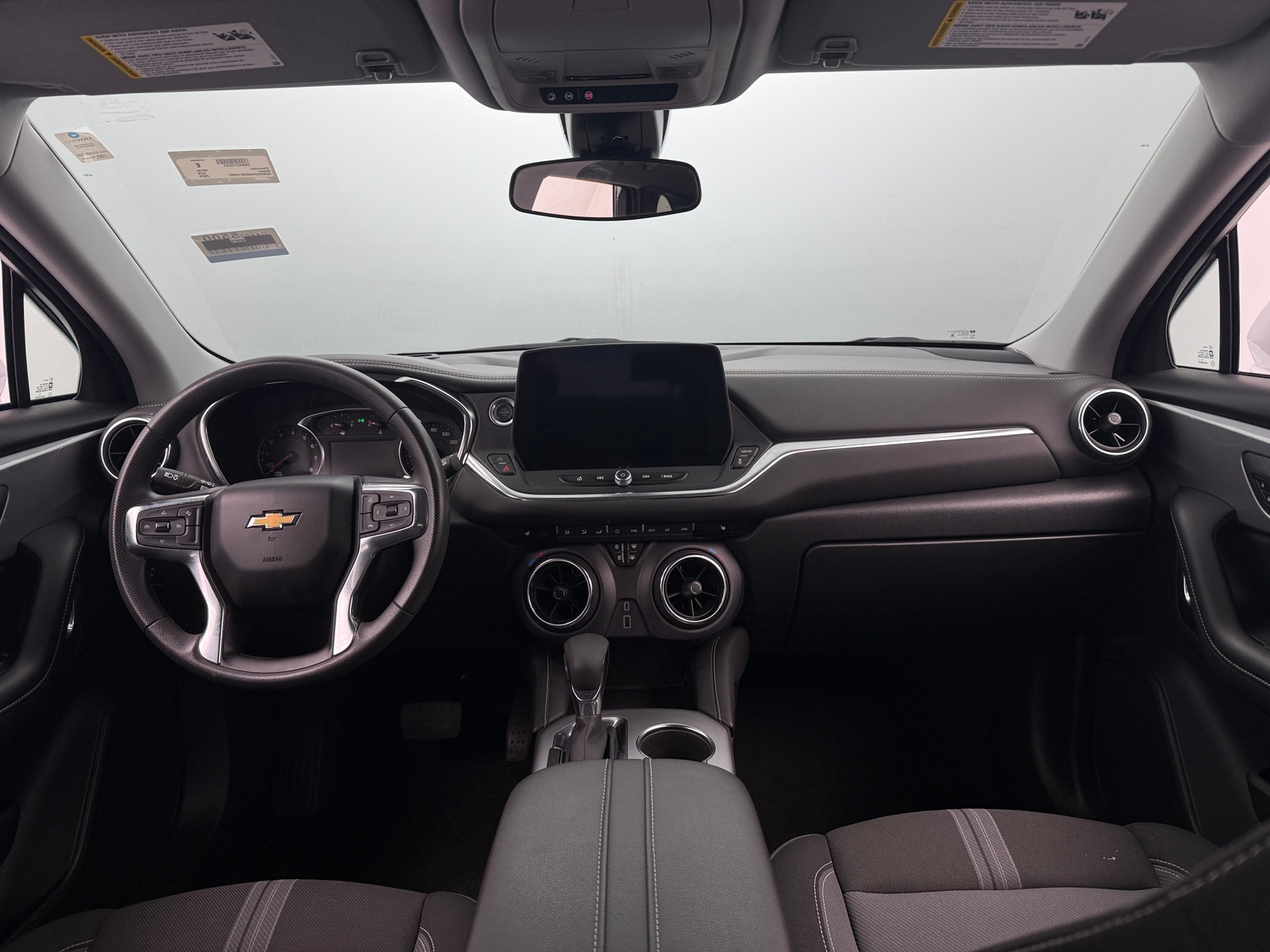 Thumbnail: 2025 Chevrolet Blazer - 3