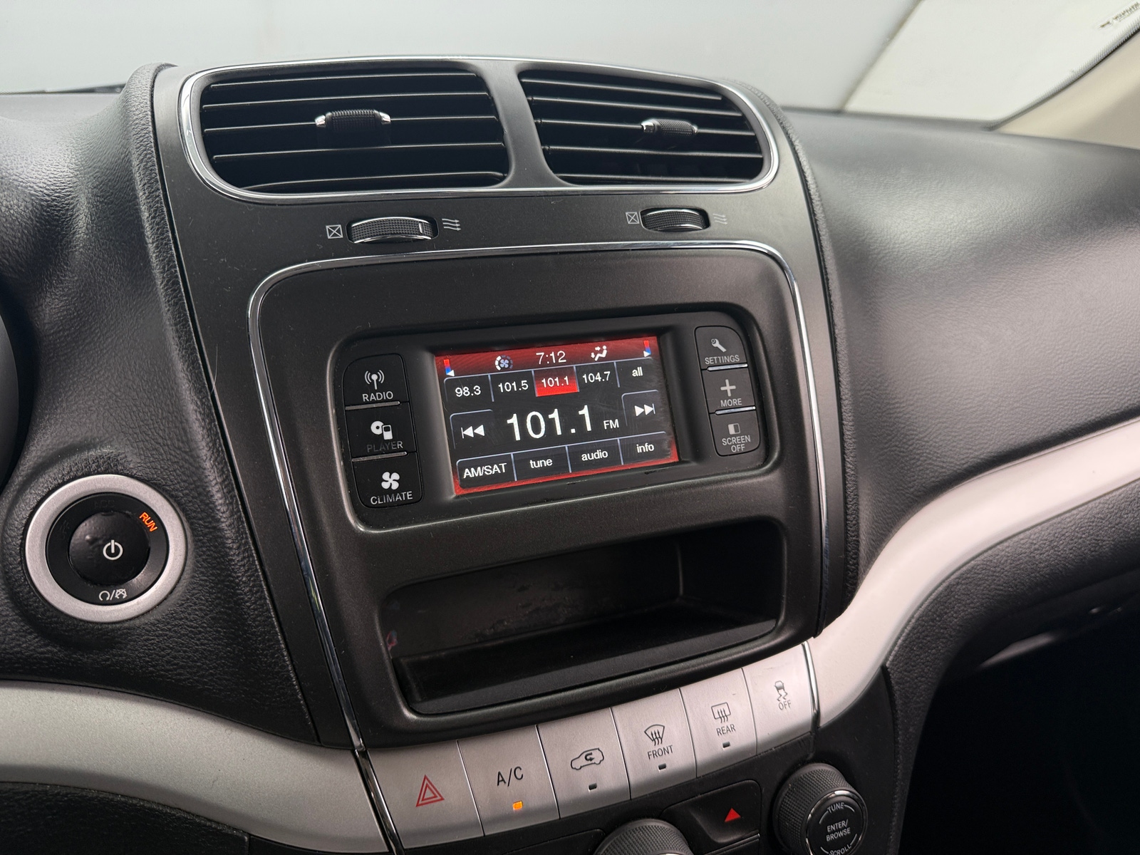 Thumbnail: 2019 Dodge Journey - 4