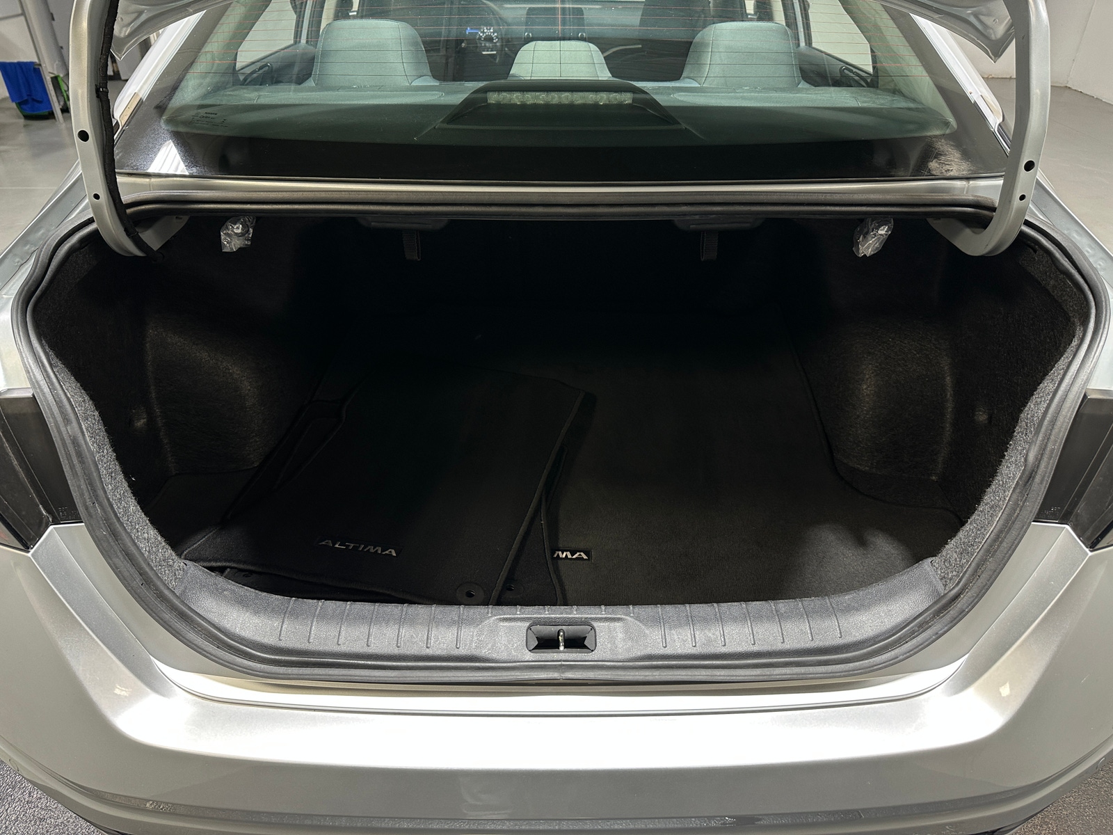 Thumbnail: 2024 Nissan Altima - 7