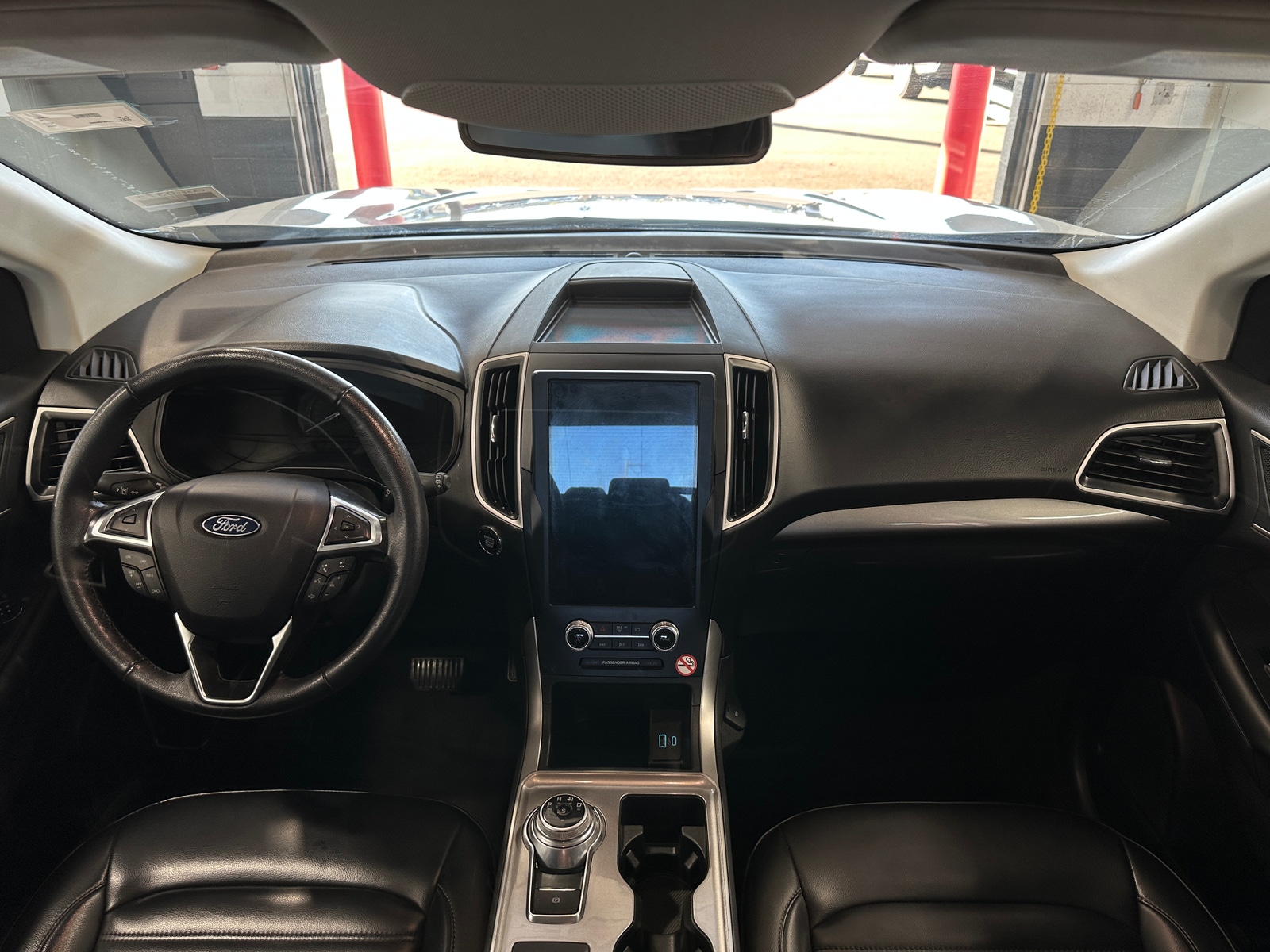 Thumbnail: 2024 Ford Edge - 2