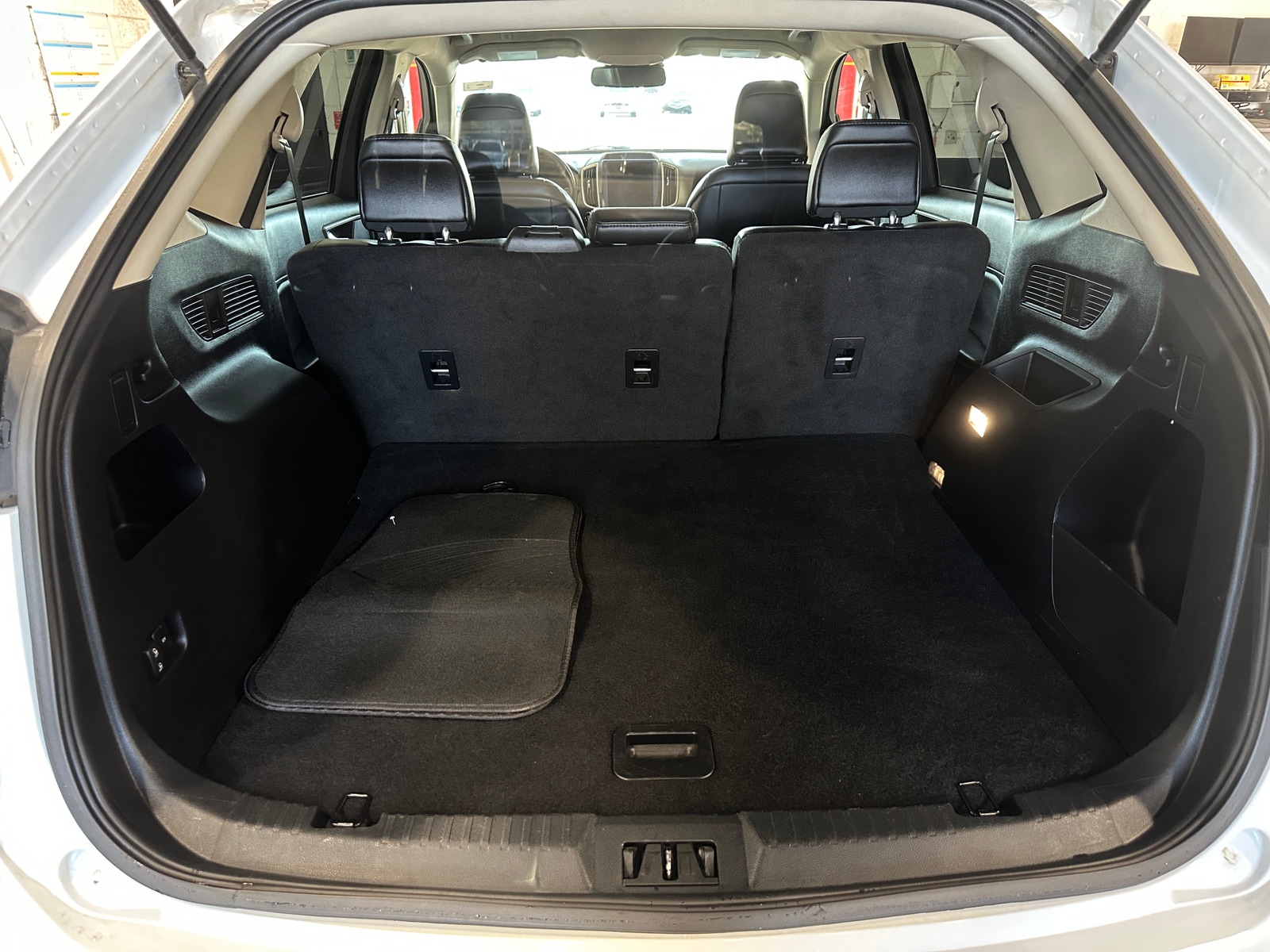 Thumbnail: 2024 Ford Edge - 6