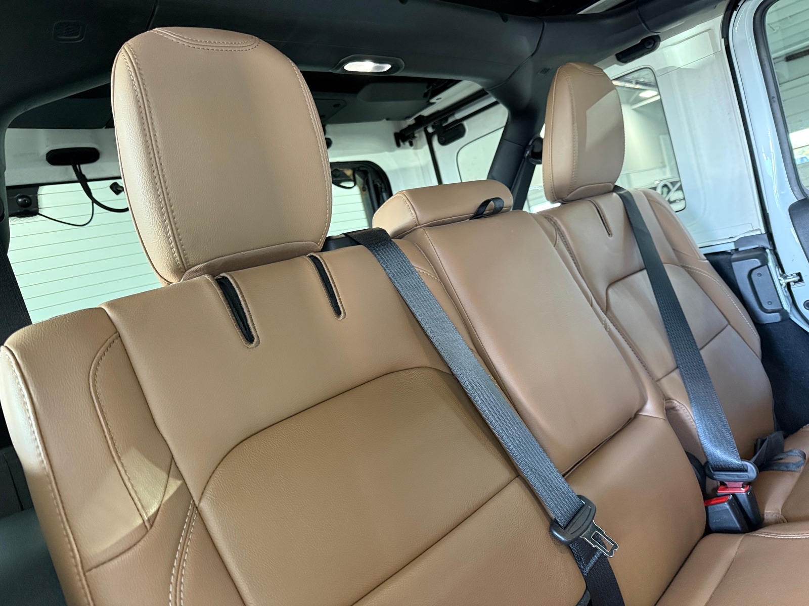 Thumbnail: 2021 Jeep Wrangler - 5