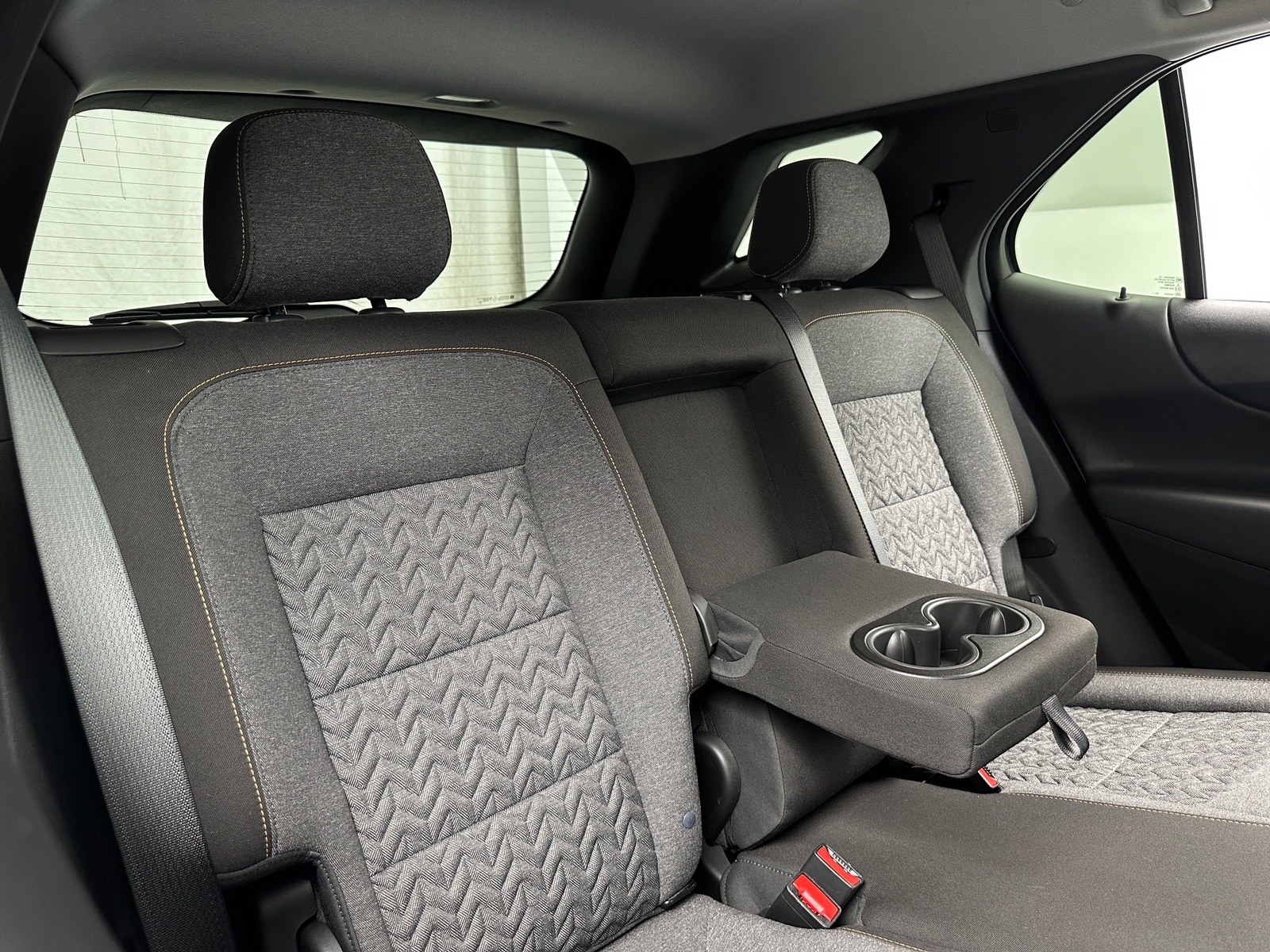 Thumbnail: 2023 Chevrolet Equinox - 6