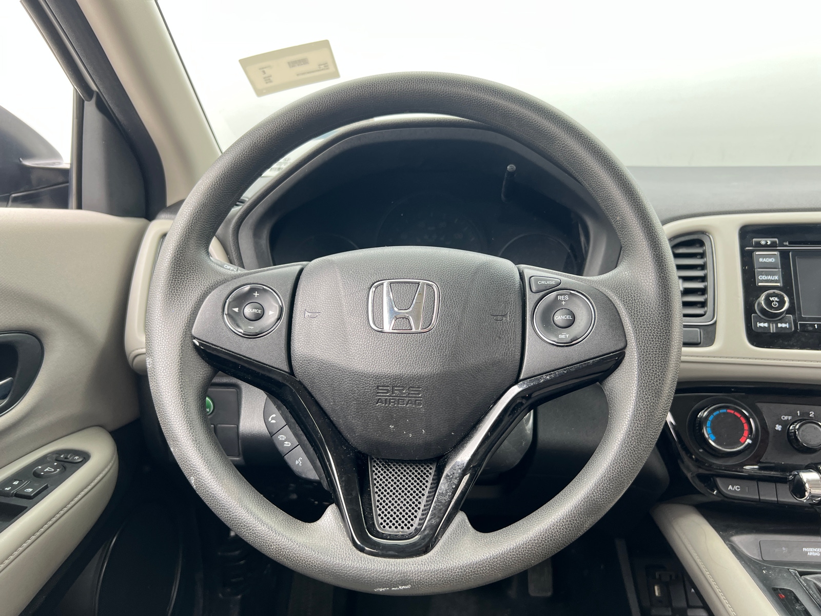 Thumbnail: 2016 Honda HR-V - 5