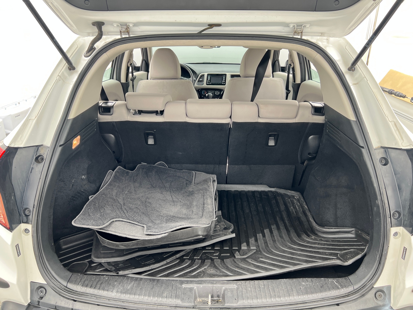 Thumbnail: 2016 Honda HR-V - 7