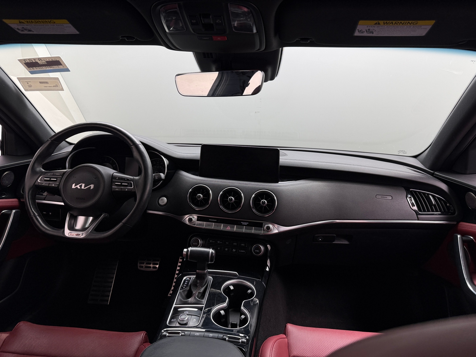 Thumbnail: 2022 Kia Stinger - 2