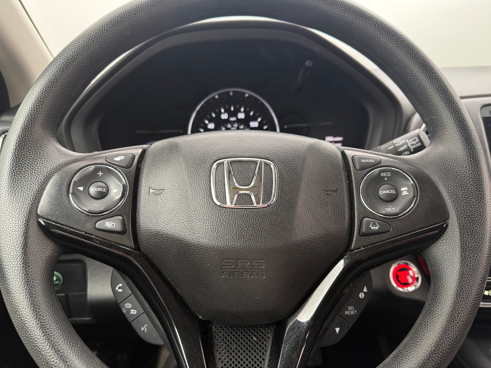 Thumbnail: 2019 Honda HR-V - 5