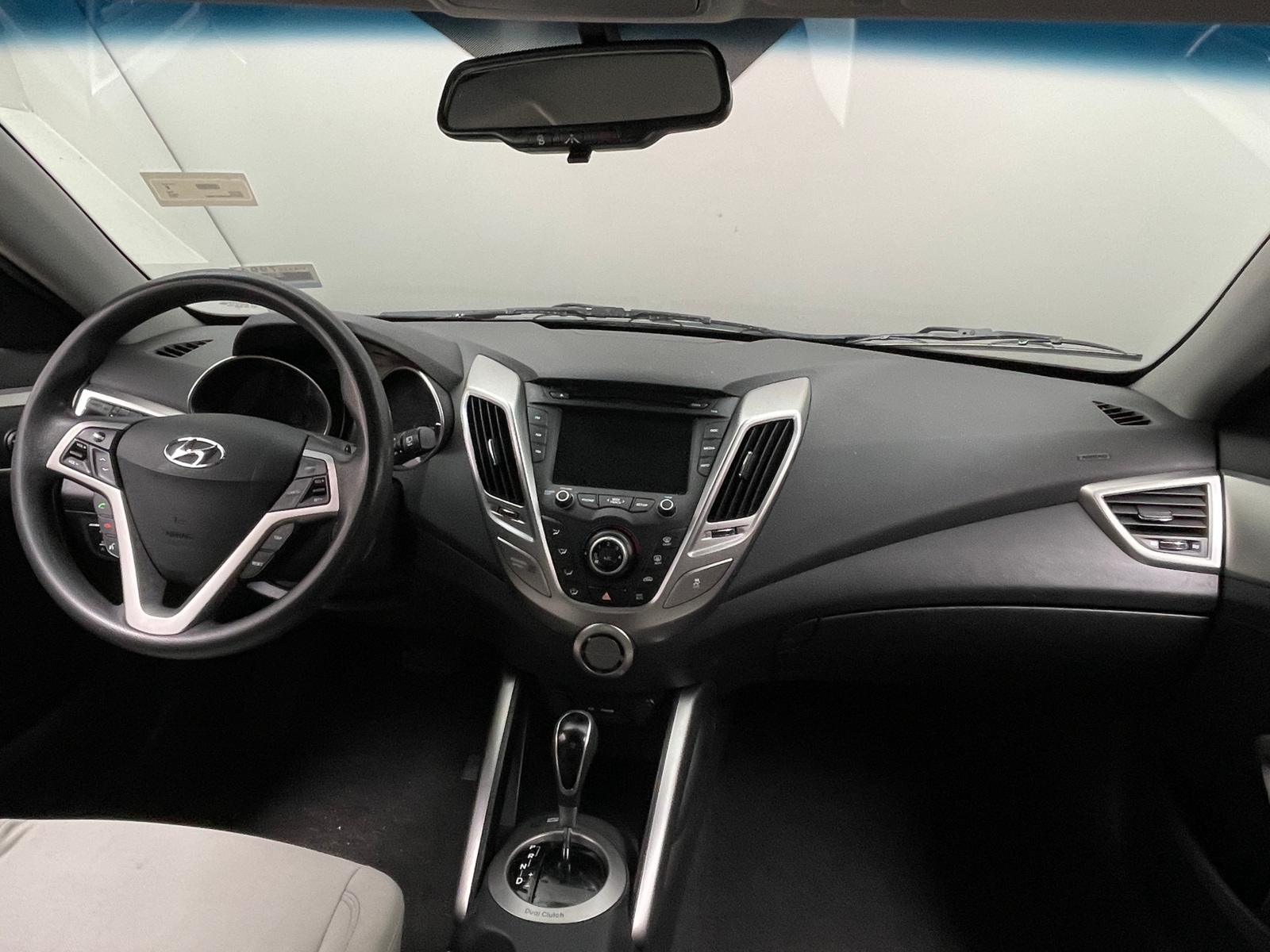 Thumbnail: 2013 Hyundai Veloster - 3