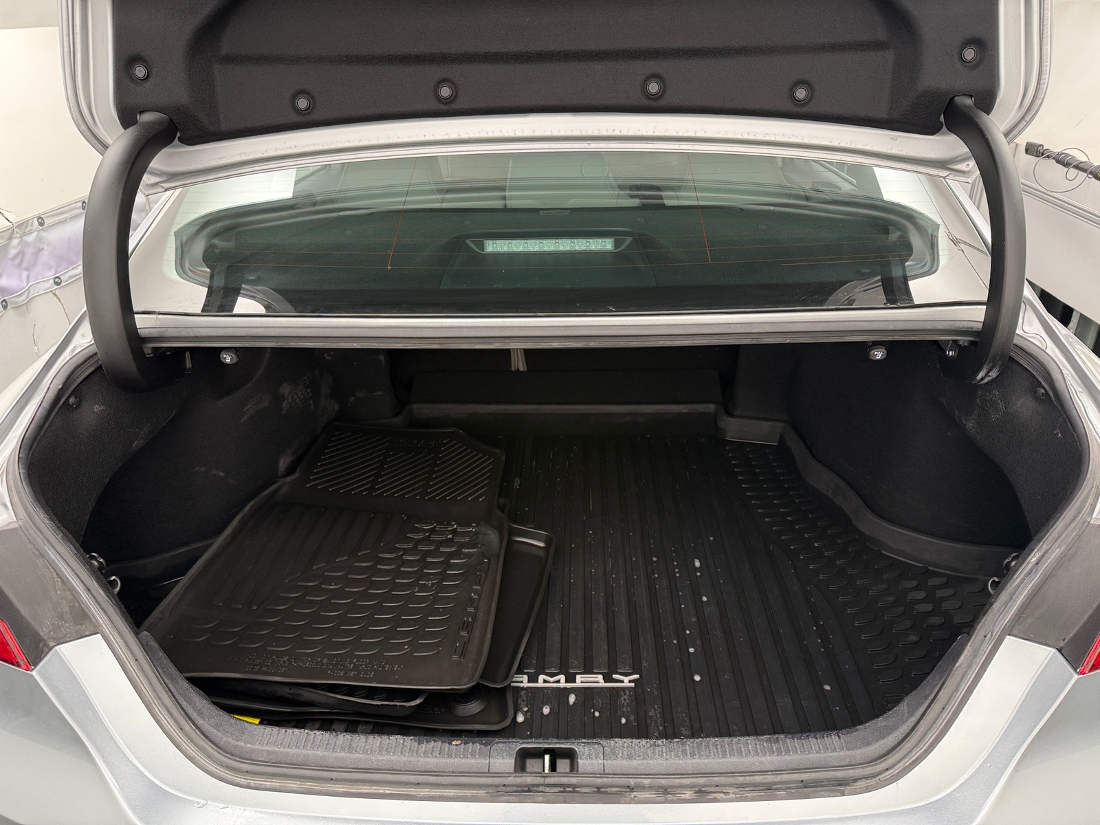 Thumbnail: 2021 Toyota Camry - 7