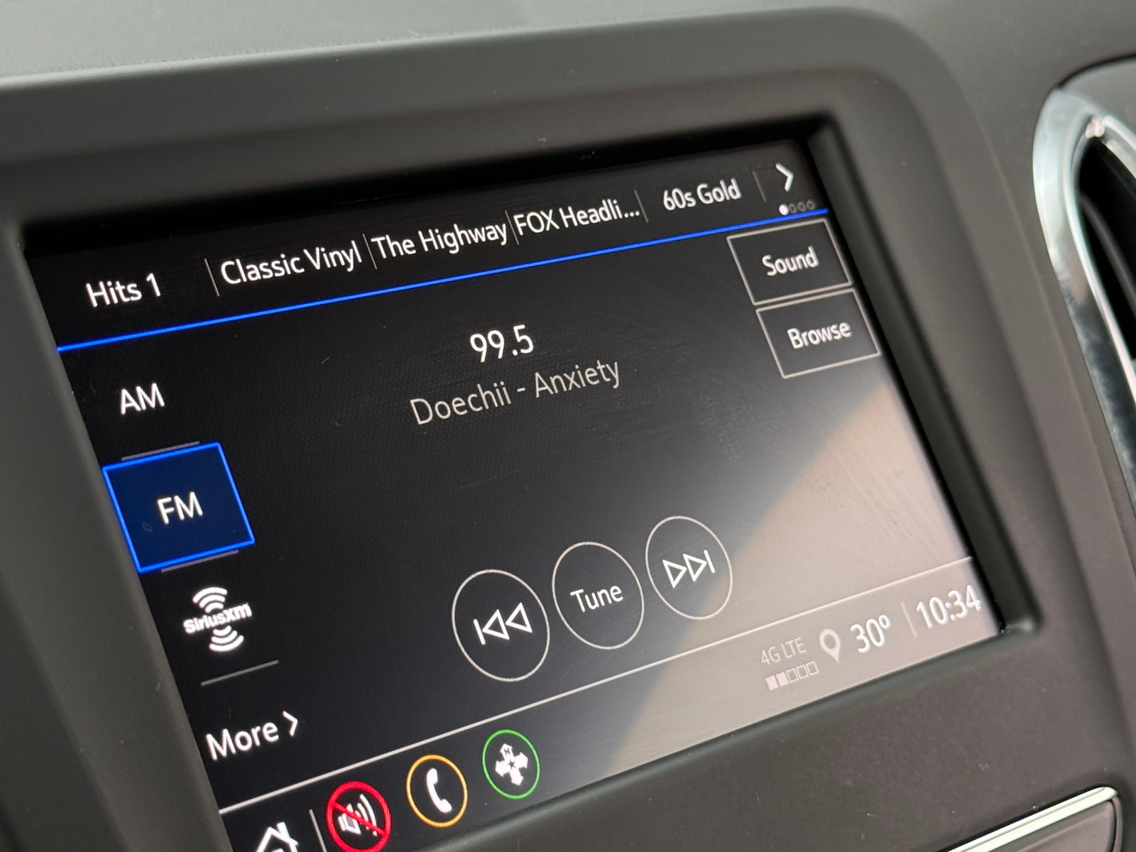 Thumbnail: 2024 Chevrolet Equinox - 4