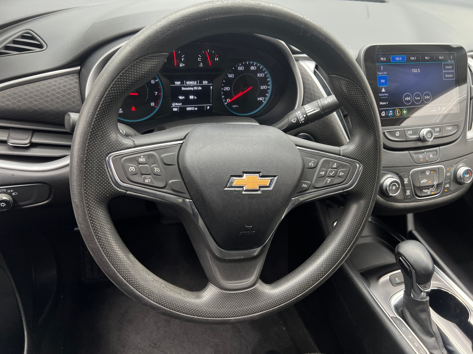 Thumbnail: 2021 Chevrolet Malibu - 5