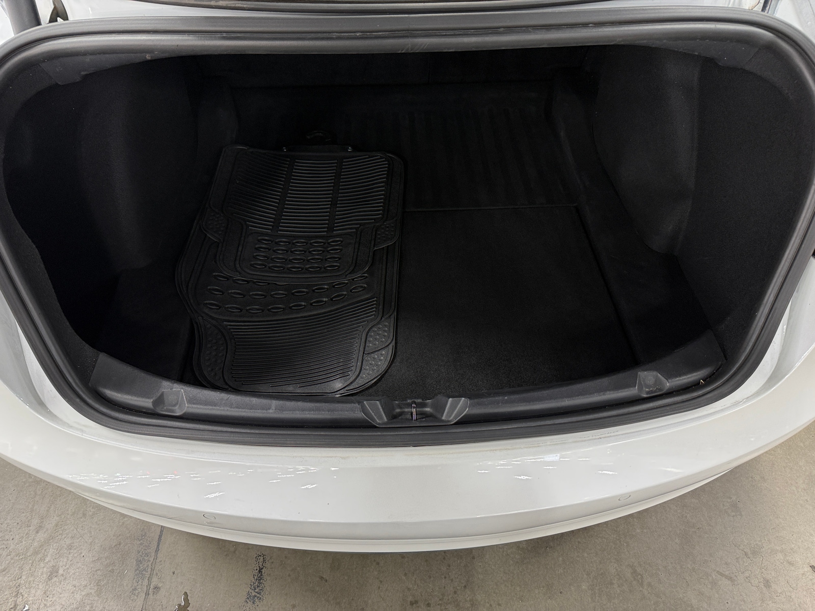 Thumbnail: 2021 Tesla Model 3 - 6