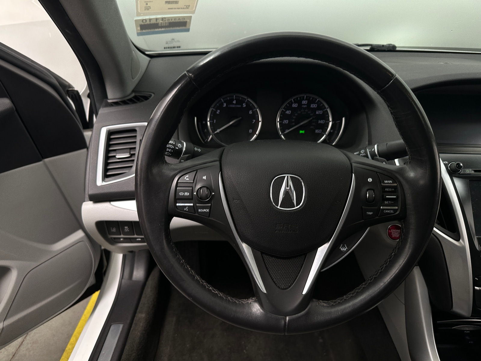 Thumbnail: 2015 Acura TLX - 4