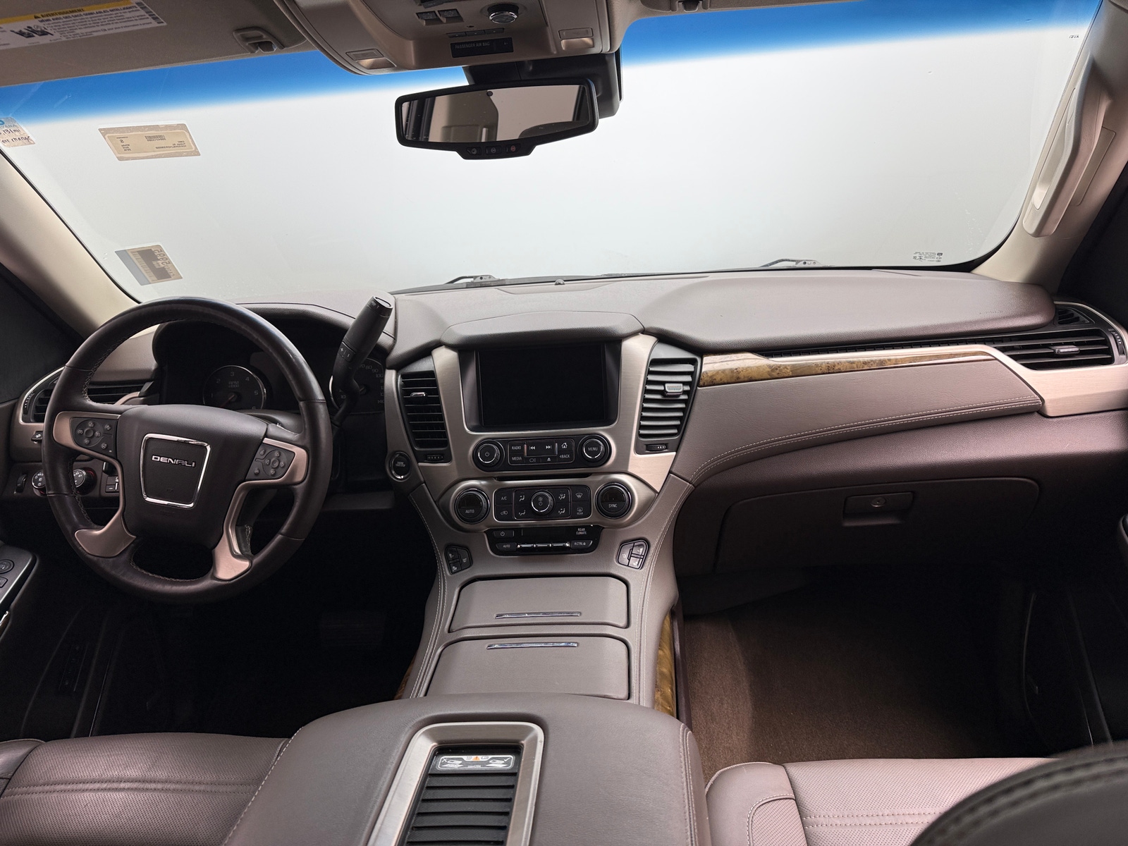 Thumbnail: 2016 GMC Yukon XL - 2