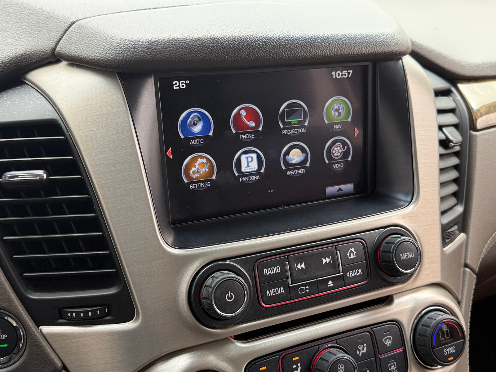 Thumbnail: 2016 GMC Yukon XL - 3