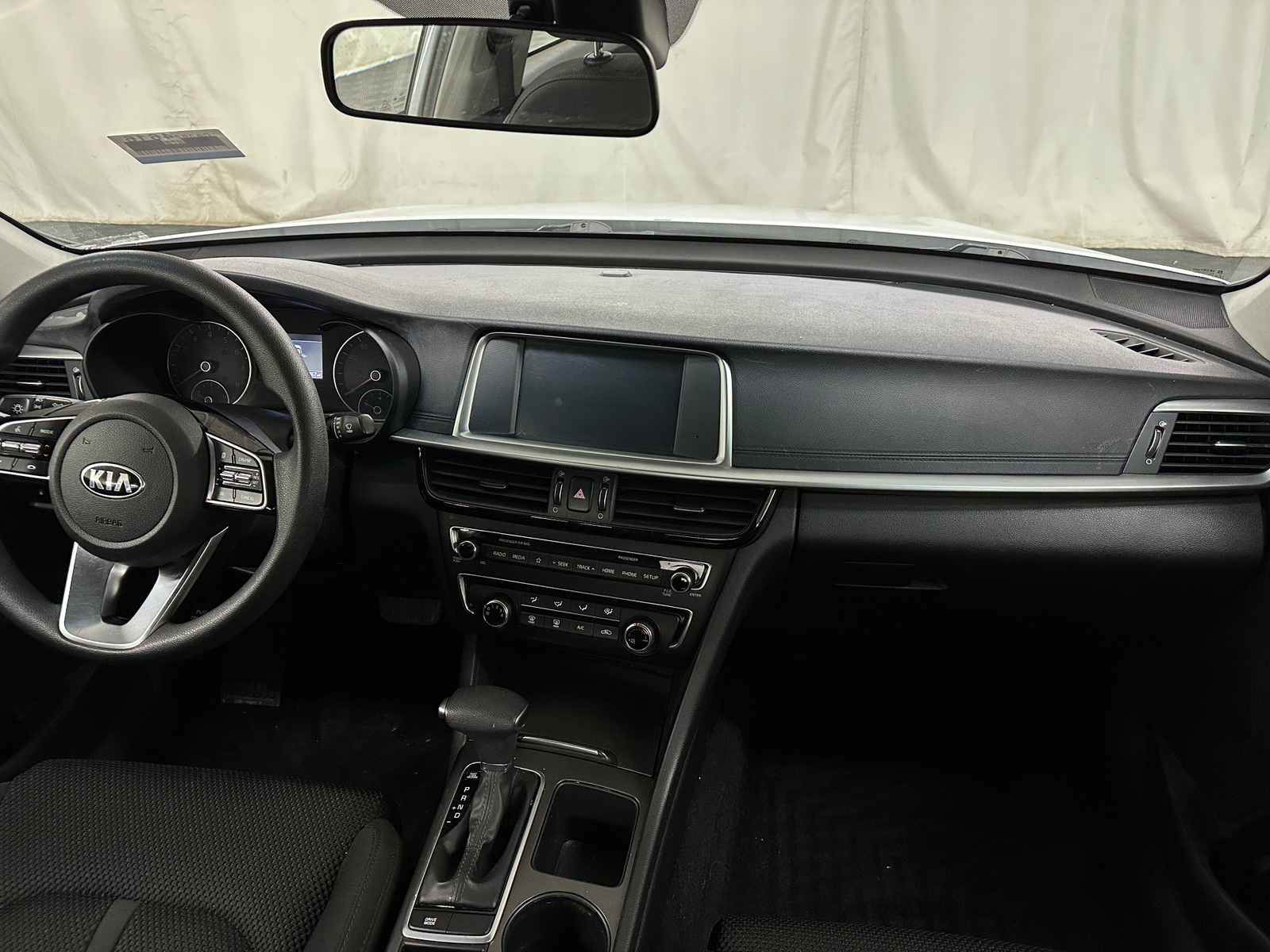 Thumbnail: 2019 Kia Optima - 3