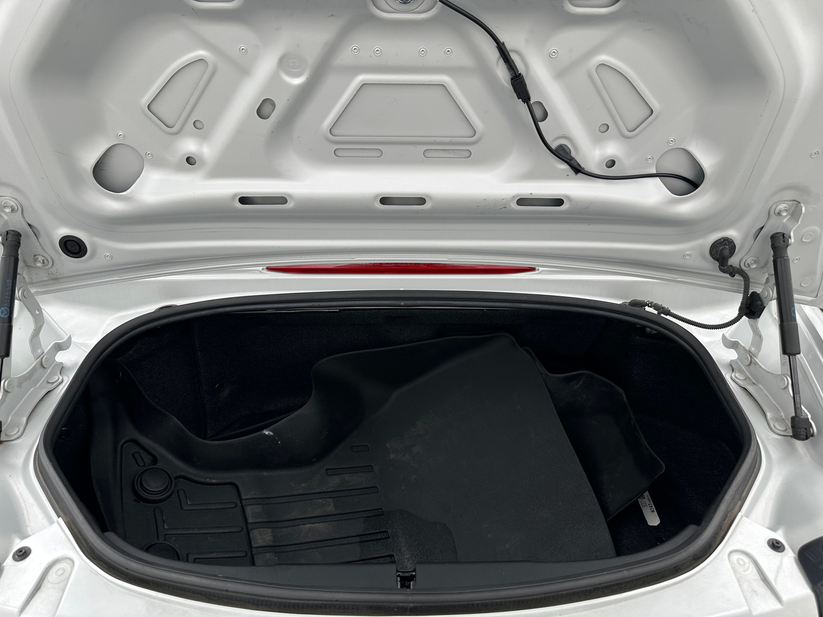 Thumbnail: 2019 Mazda MX-5 Miata - 5