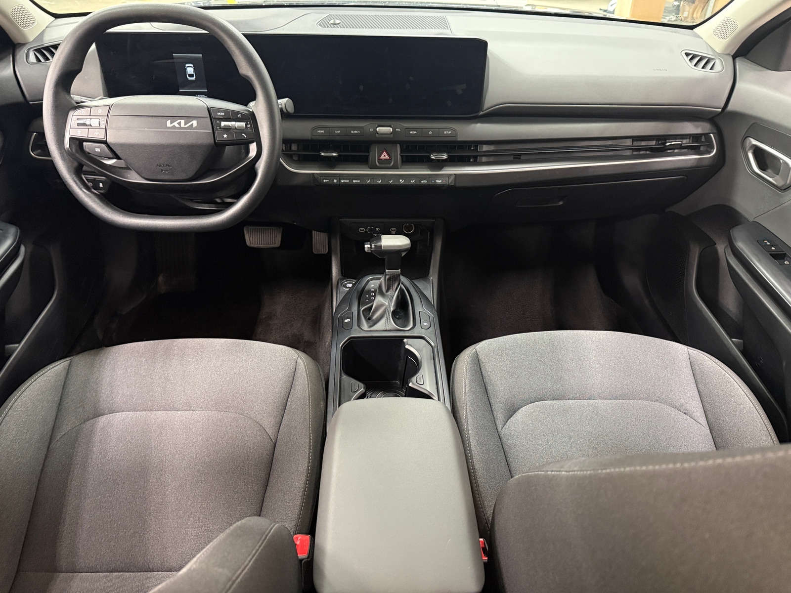 Thumbnail: 2025 Kia K4 - 3