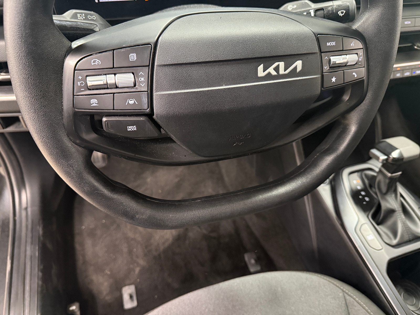 Thumbnail: 2025 Kia K4 - 5