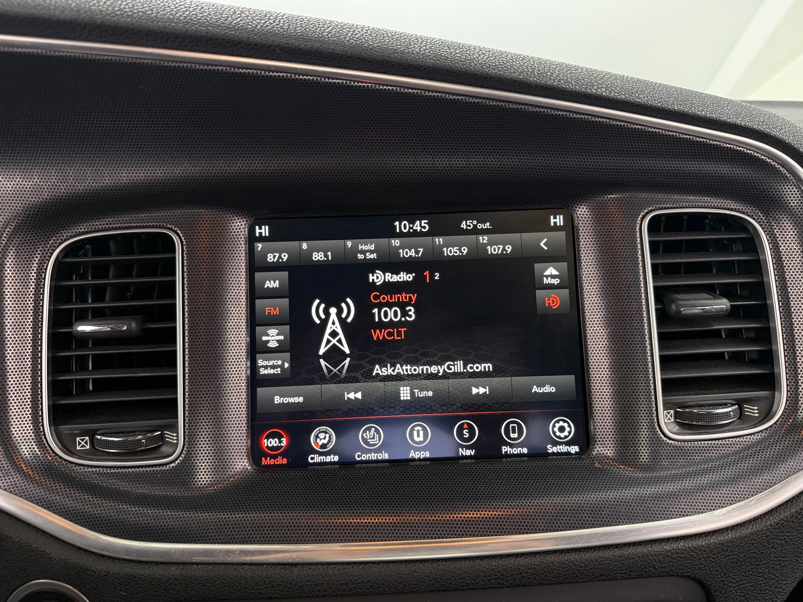 Thumbnail: 2018 Dodge Charger - 3