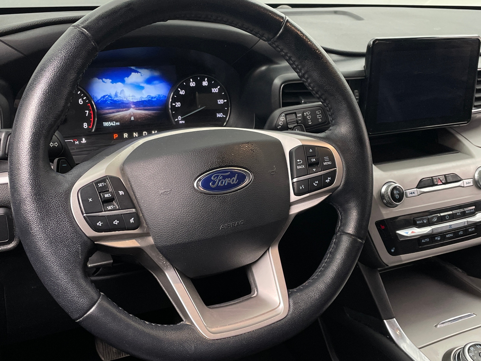 Thumbnail: 2020 Ford Explorer - 4