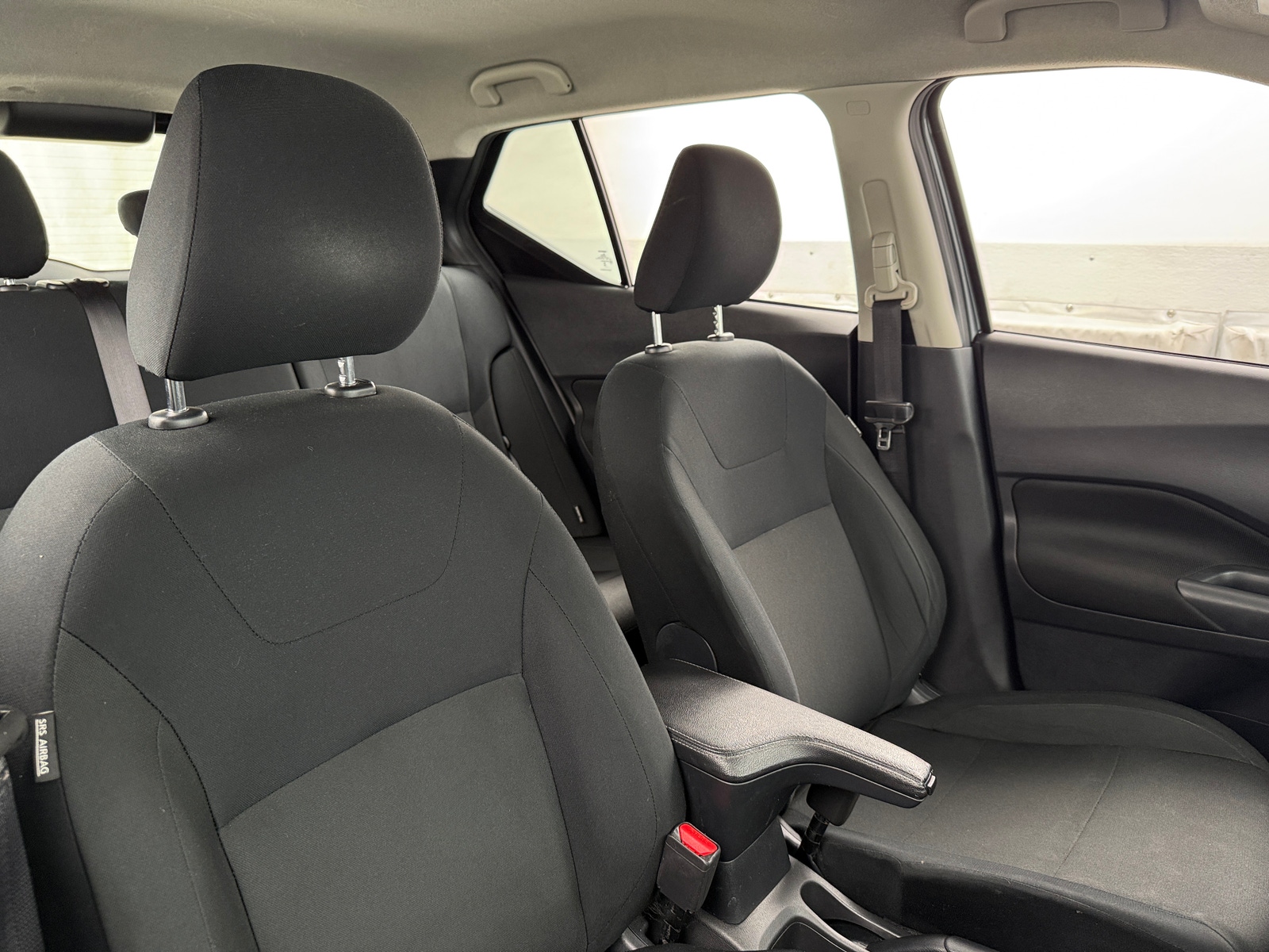 Thumbnail: 2024 Nissan Kicks - 2