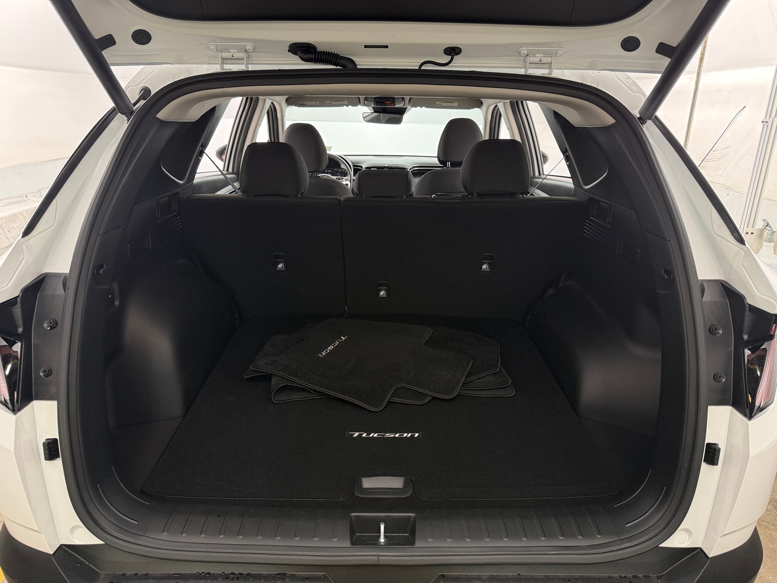 Thumbnail: 2023 Hyundai Tucson - 7