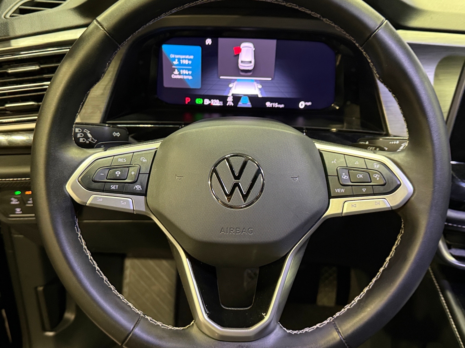 Thumbnail: 2024 Volkswagen Atlas - 4