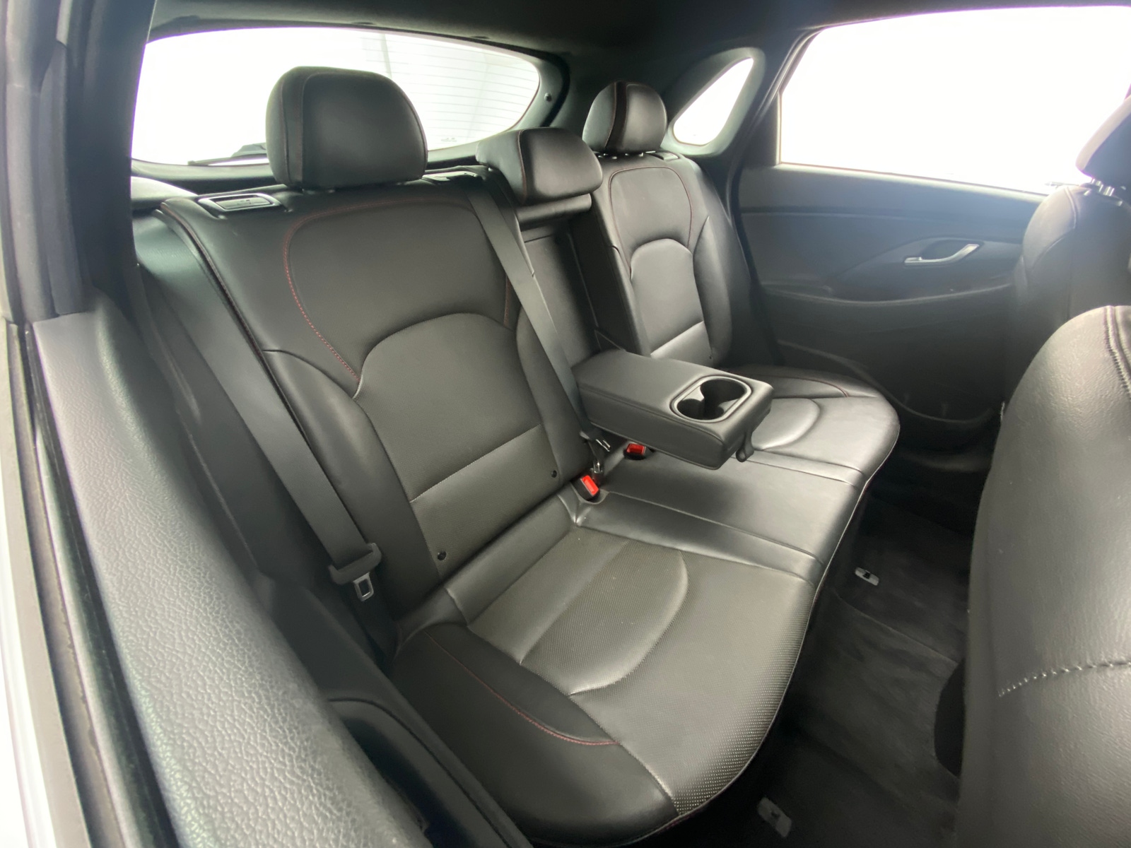 Thumbnail: 2018 Hyundai Elantra - 5