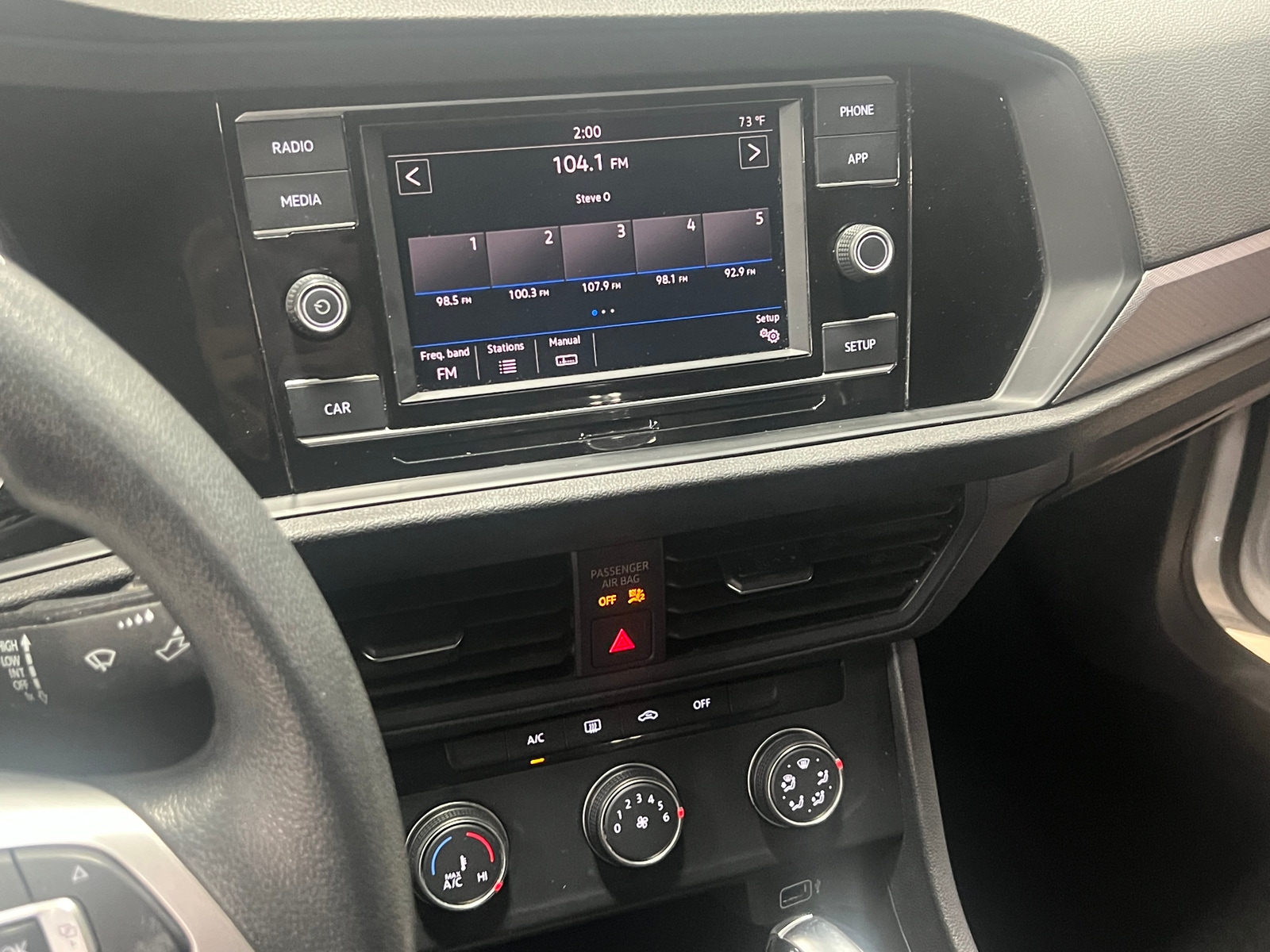 Thumbnail: 2019 Volkswagen Jetta - 4