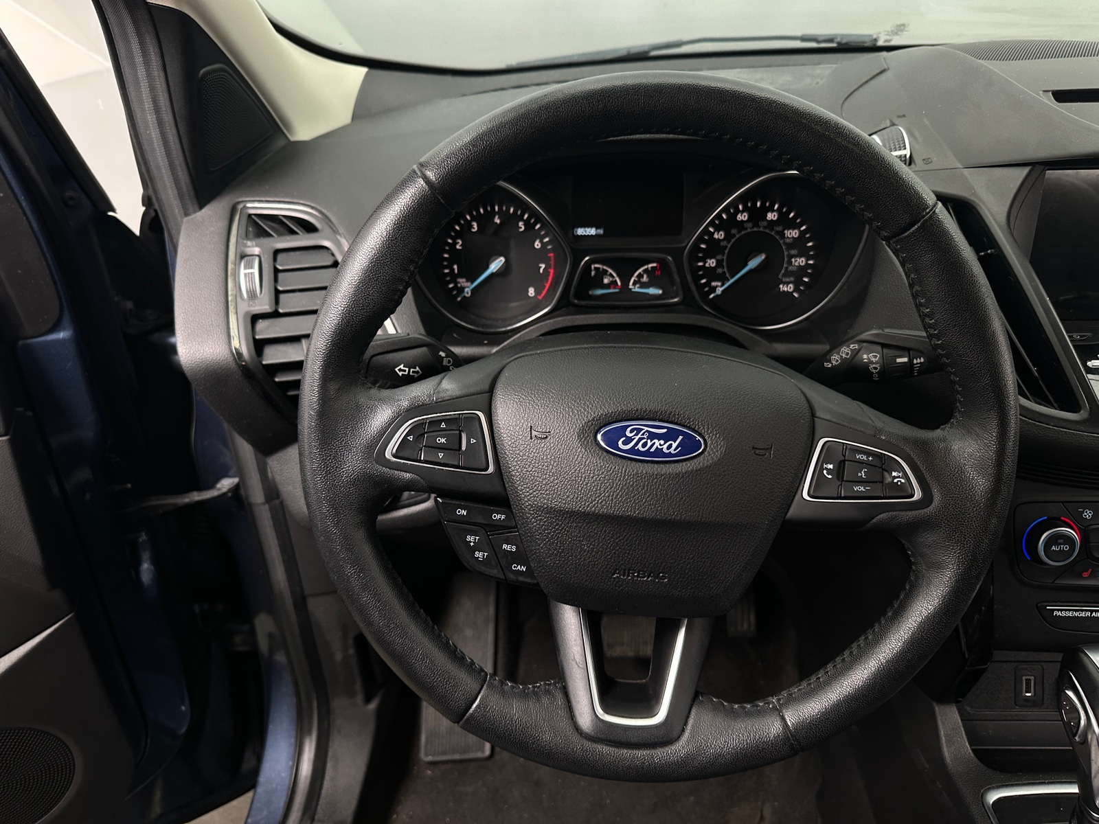 Thumbnail: 2018 Ford Escape - 4