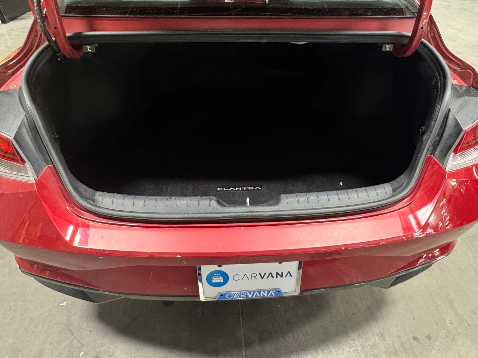 Thumbnail: 2021 Hyundai Elantra - 6