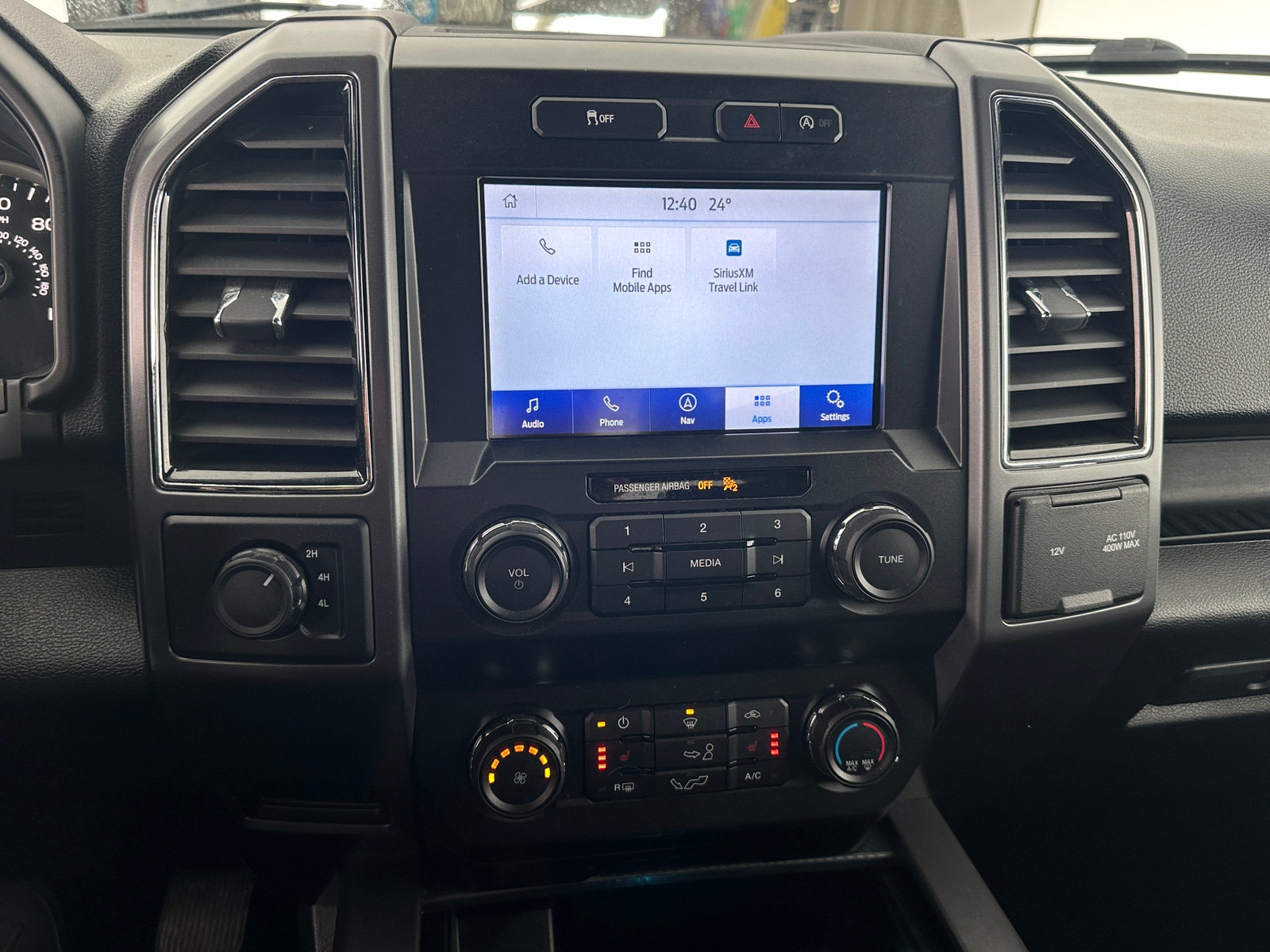 Thumbnail: 2019 Ford Econoline - 4