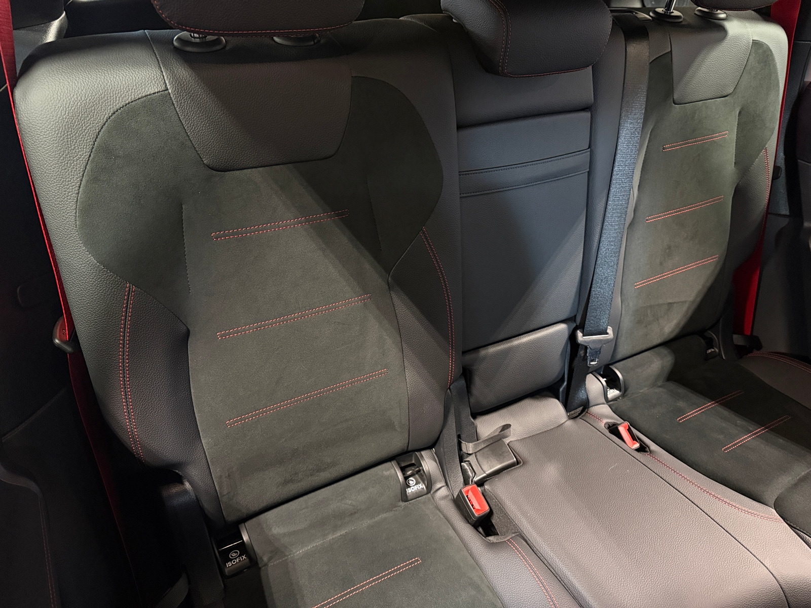 Thumbnail: 2025 Mercedes-Benz GLB - 5