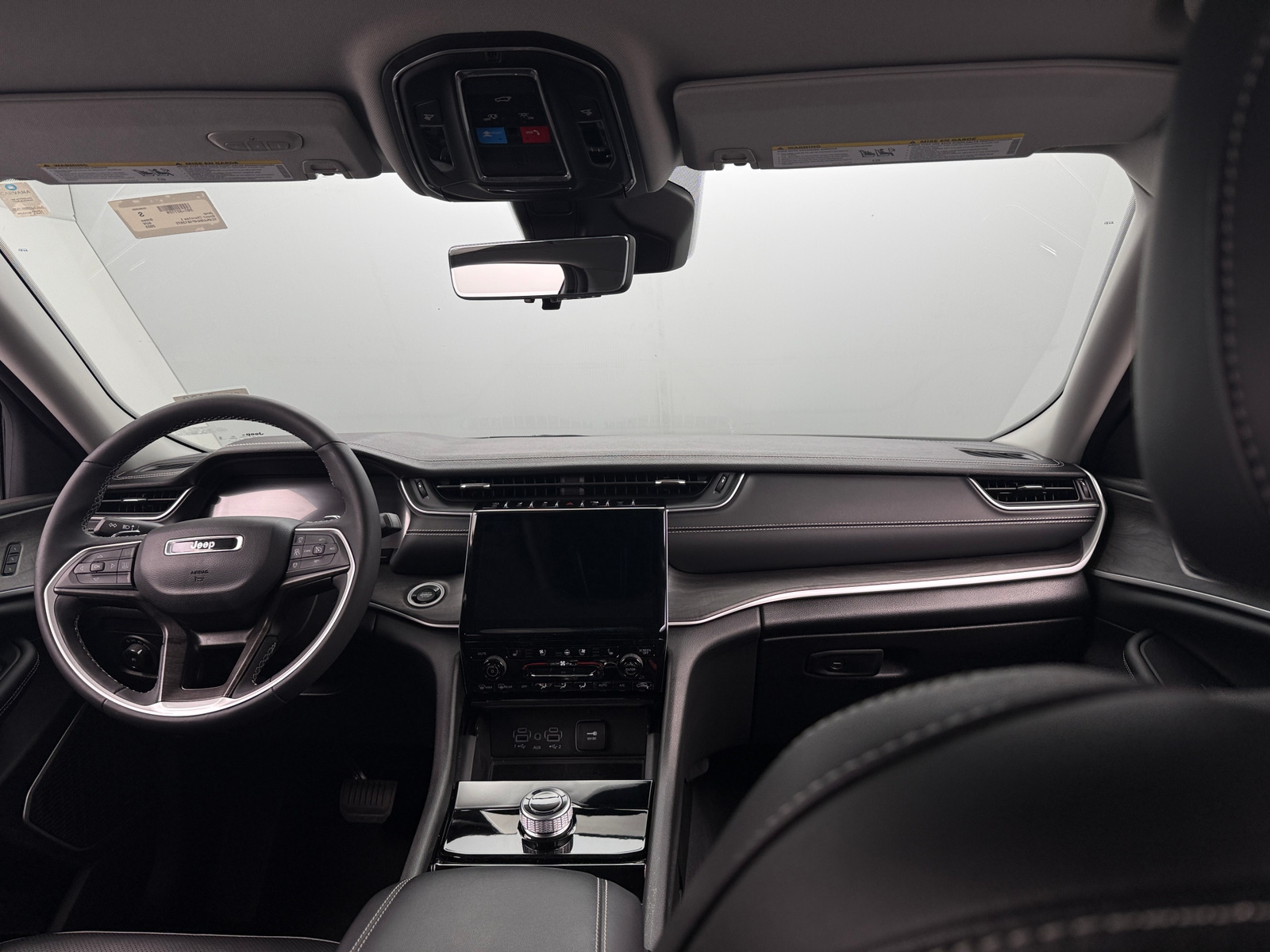 Thumbnail: 2023 Jeep Grand Cherokee L - 2