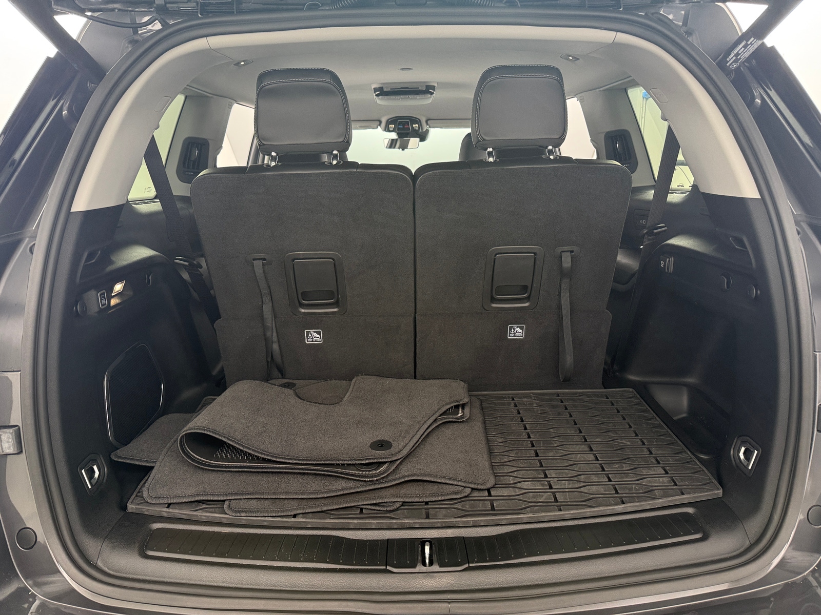 Thumbnail: 2023 Jeep Grand Cherokee L - 6