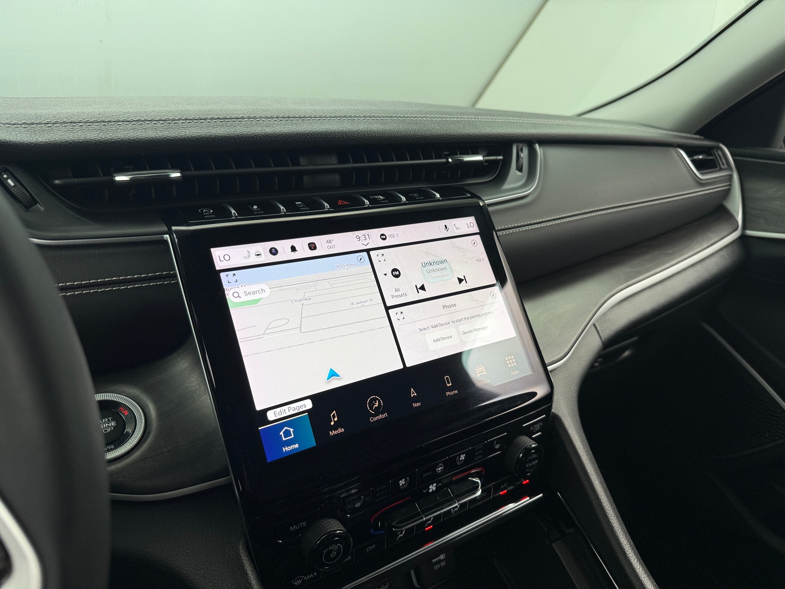 Thumbnail: 2023 Jeep Grand Cherokee L - 3