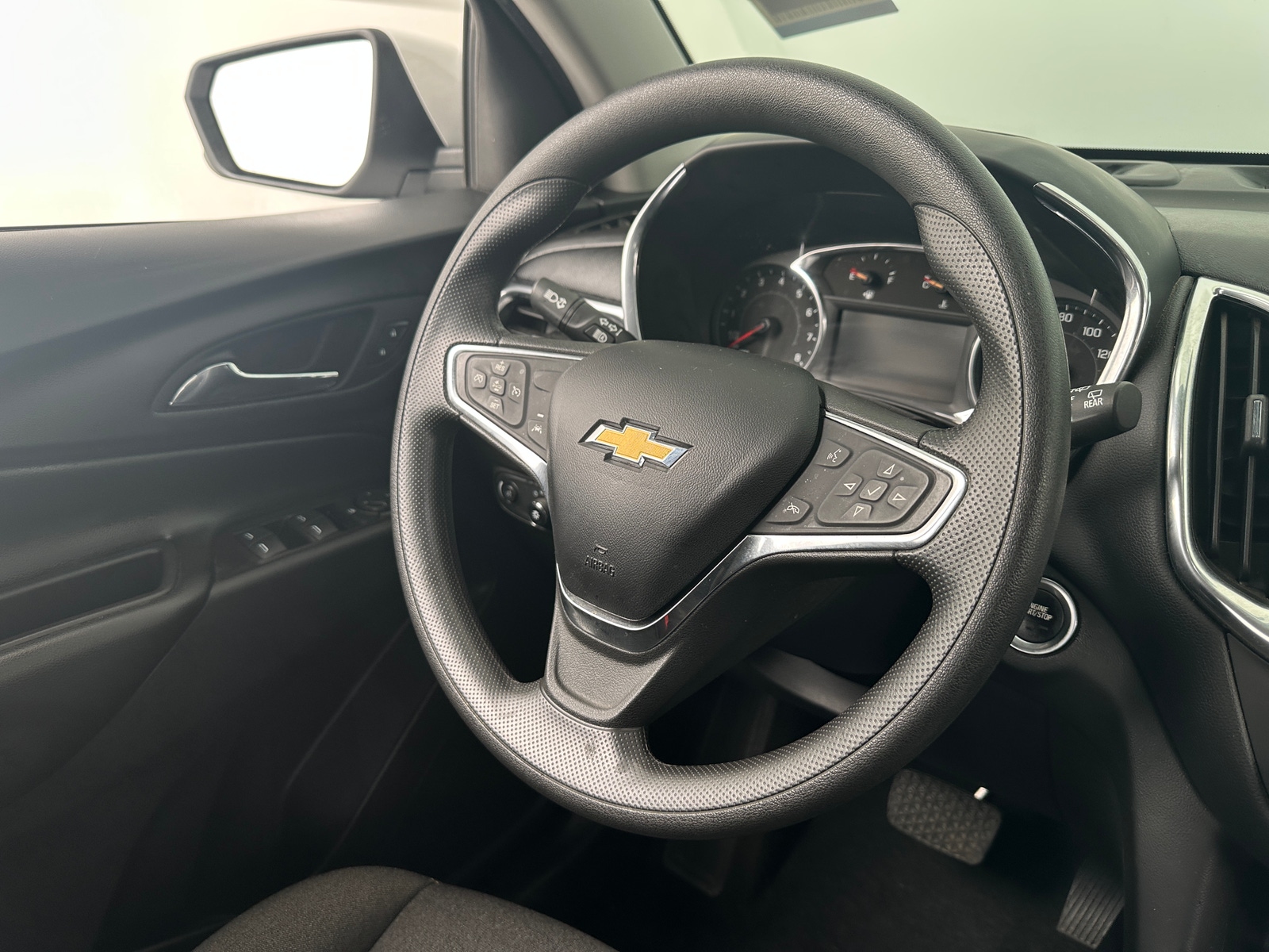 Thumbnail: 2020 Chevrolet Equinox - 5