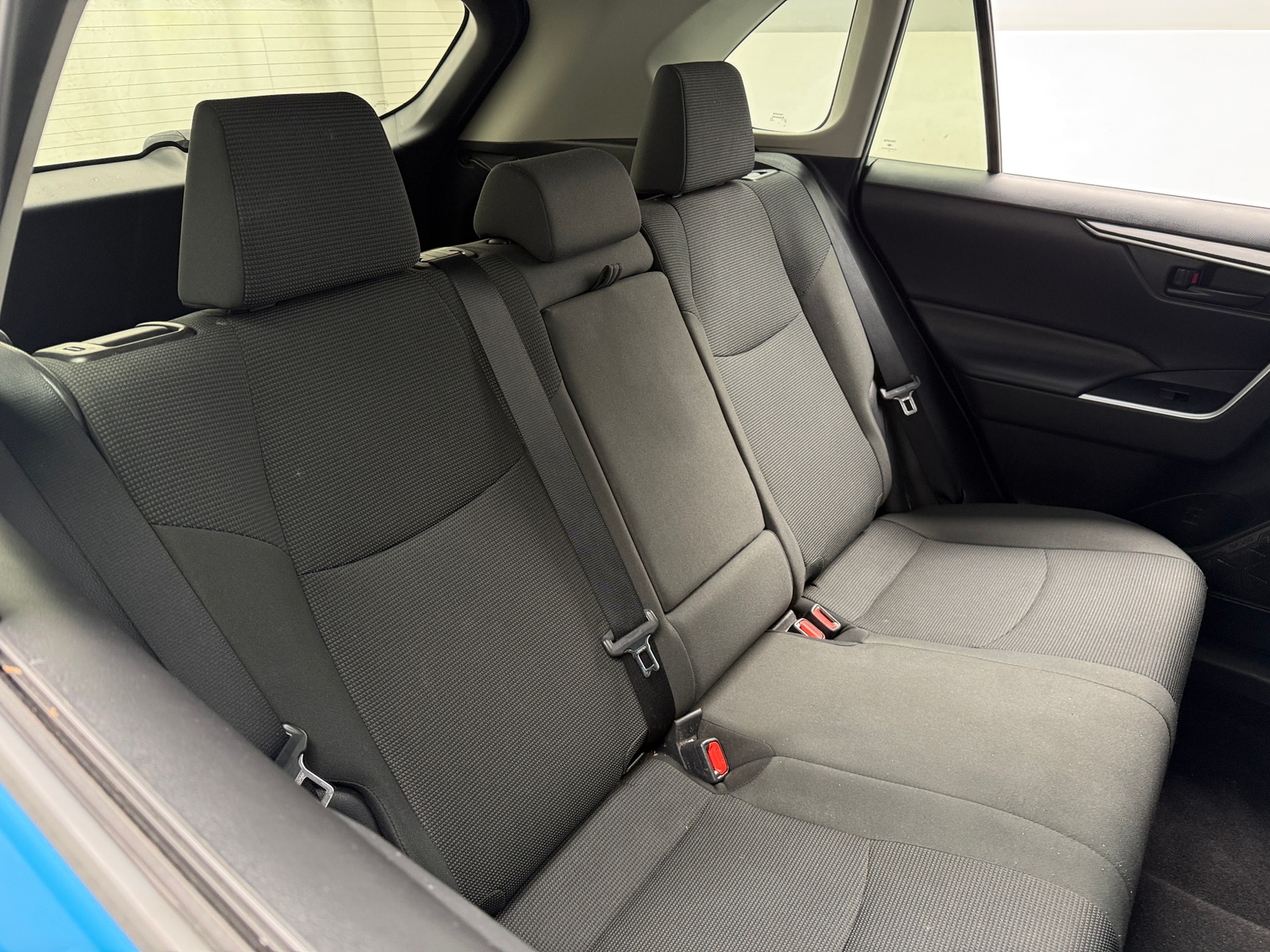 Thumbnail: 2020 Toyota RAV4 - 6