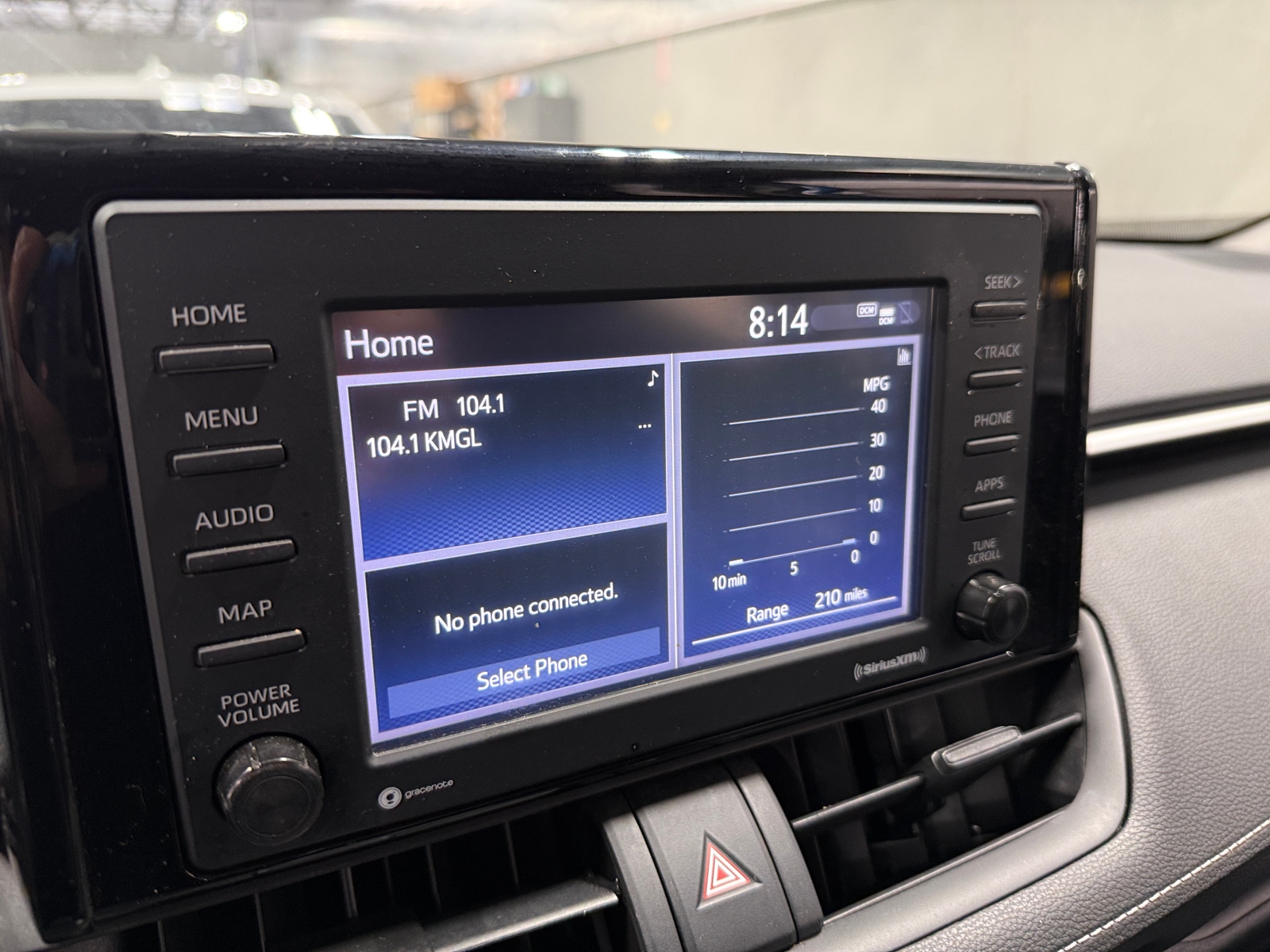 Thumbnail: 2020 Toyota RAV4 - 4