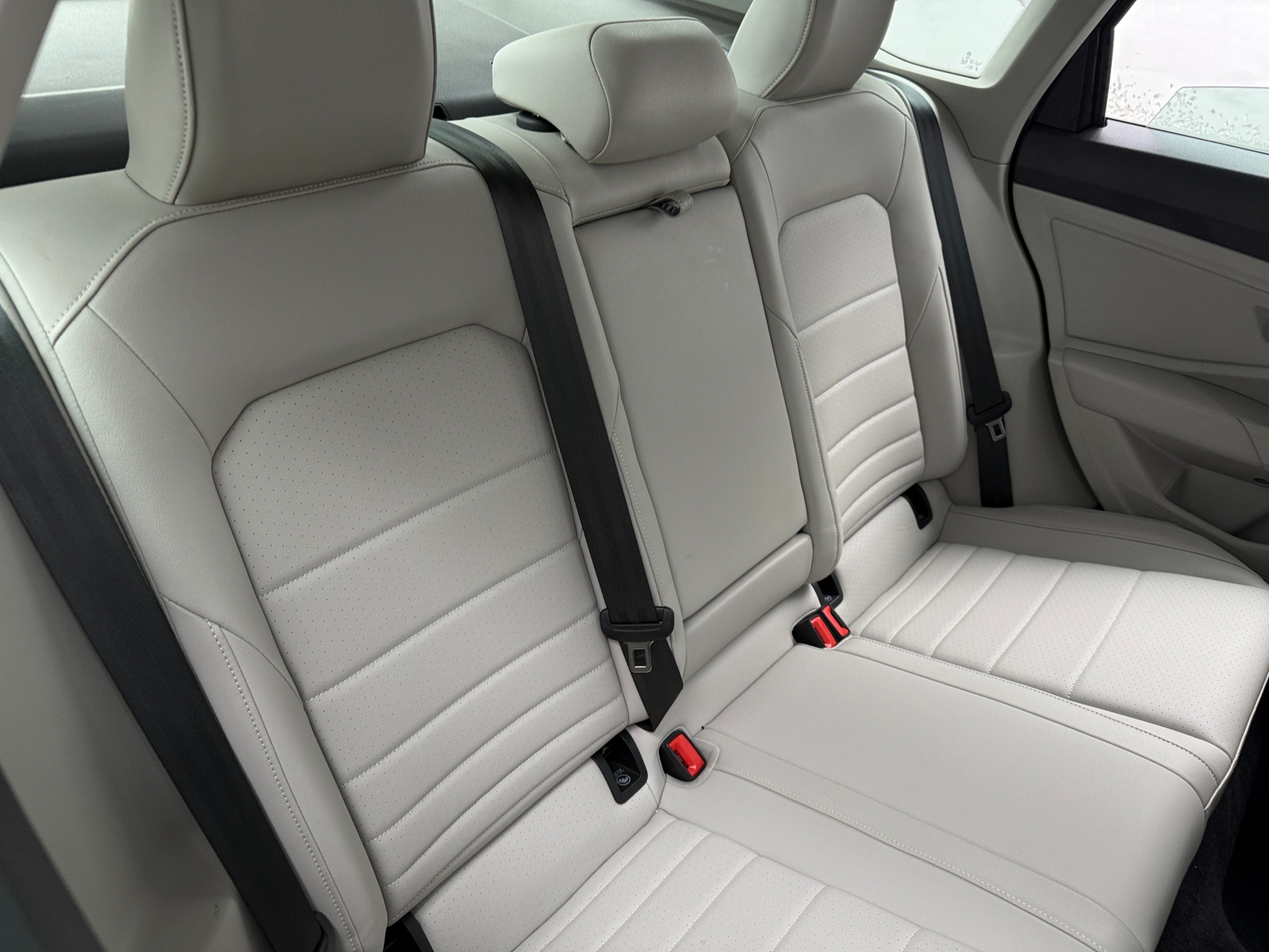 Thumbnail: 2022 Volkswagen Jetta - 5