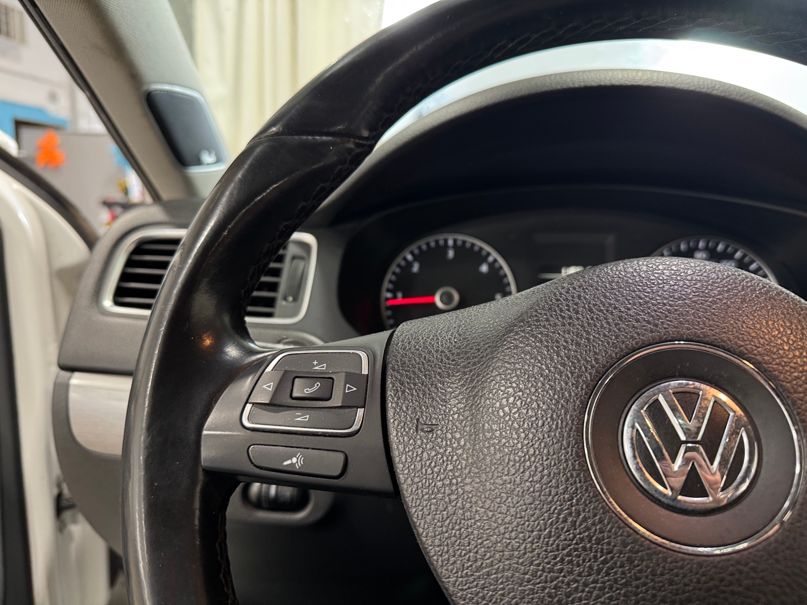 Thumbnail: 2014 Volkswagen Jetta - 5