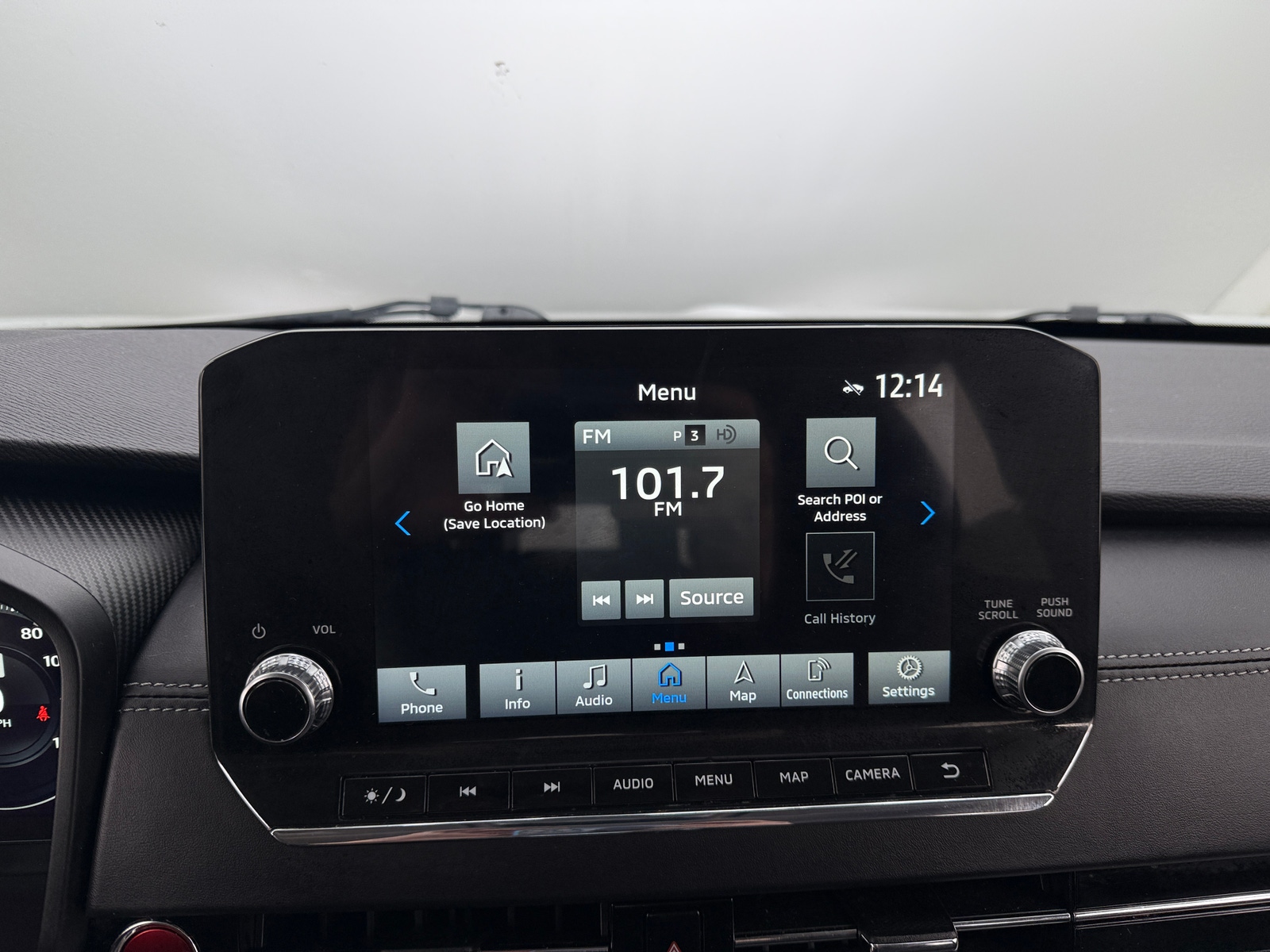 Thumbnail: 2023 Mitsubishi Outlander - 3