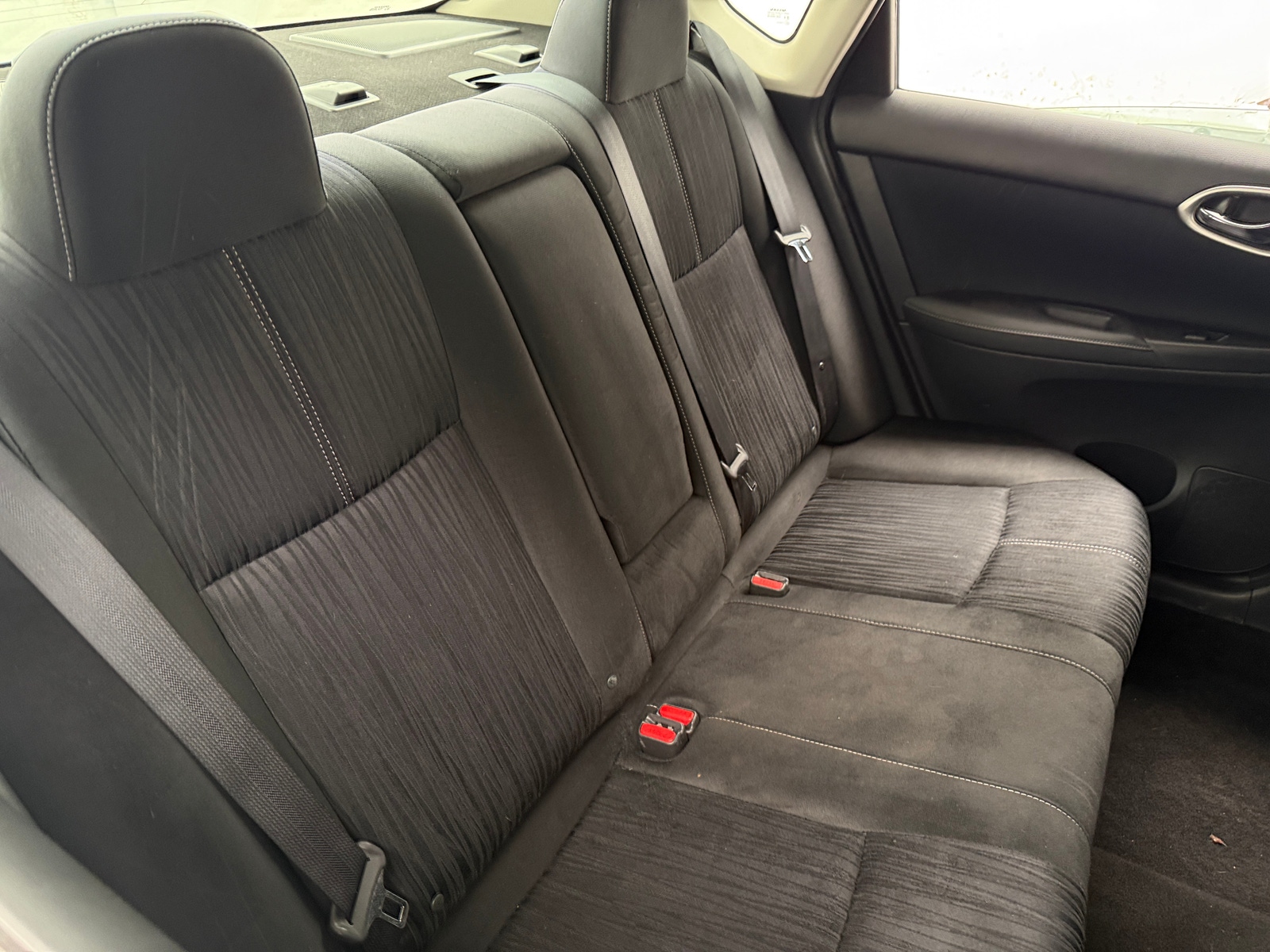 Thumbnail: 2017 Nissan Sentra - 6