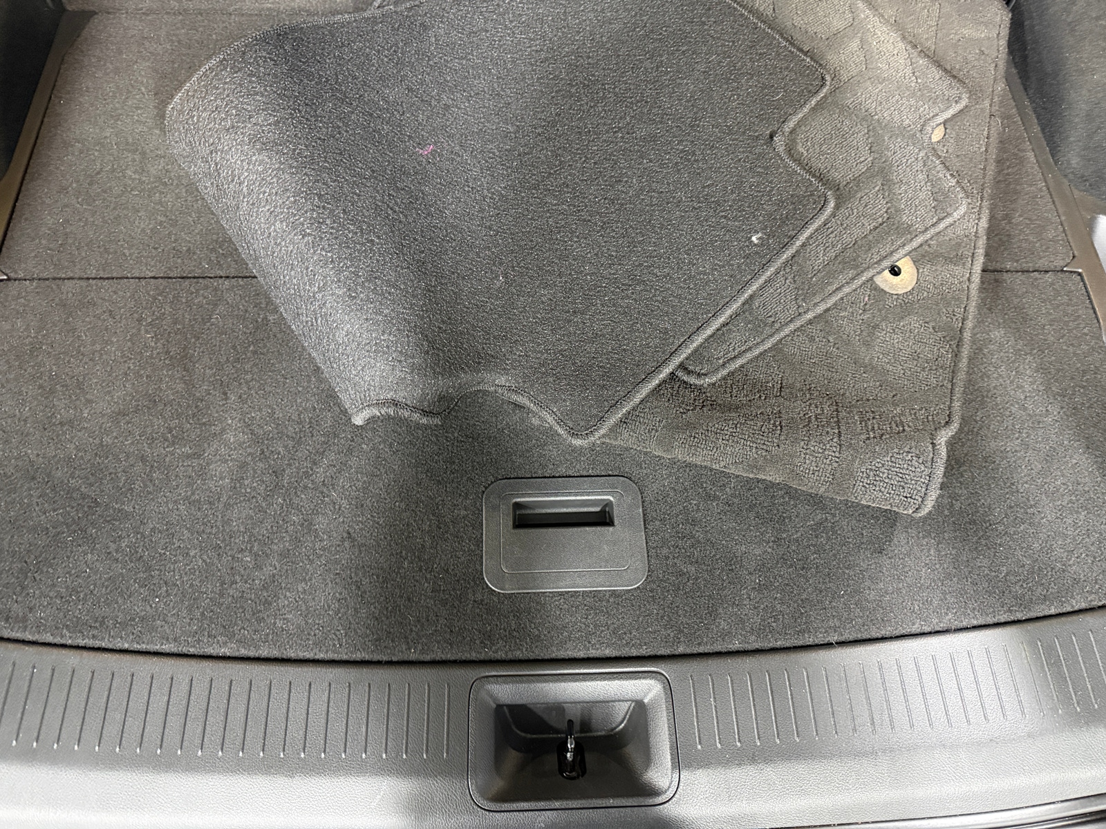 Thumbnail: 2023 Nissan Ariya - 6