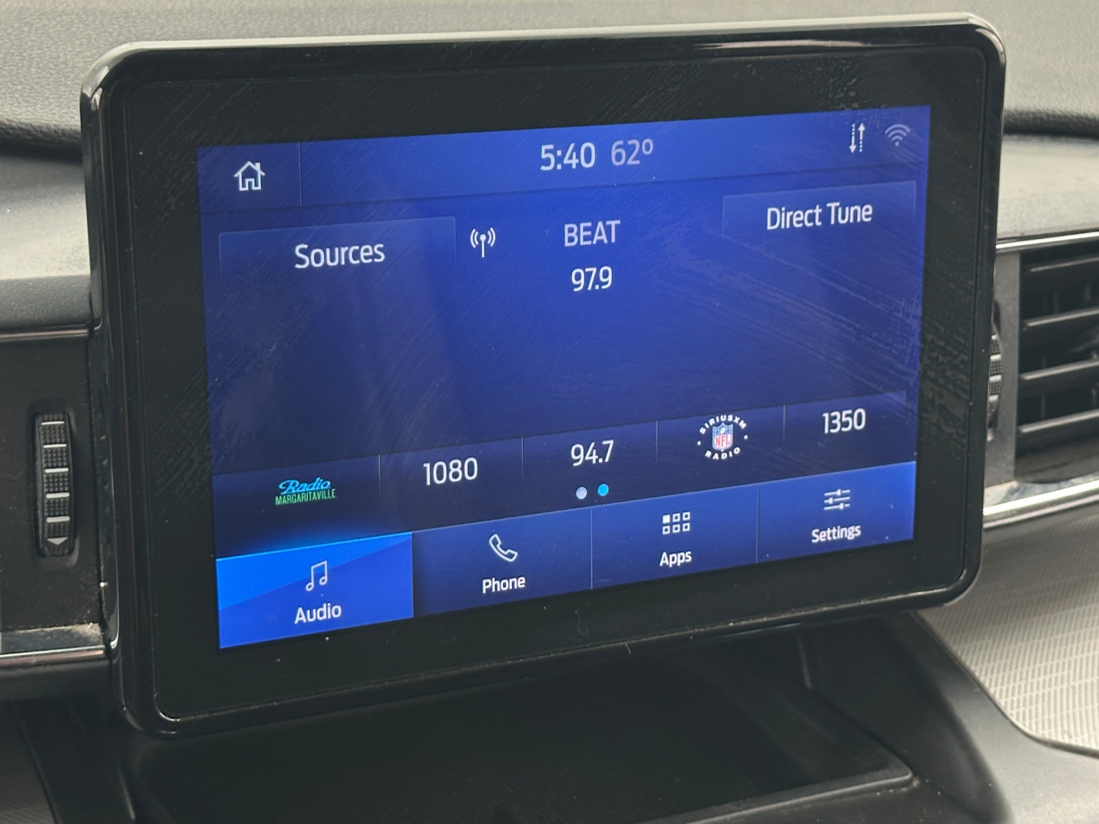 Thumbnail: 2020 Ford Explorer - 4