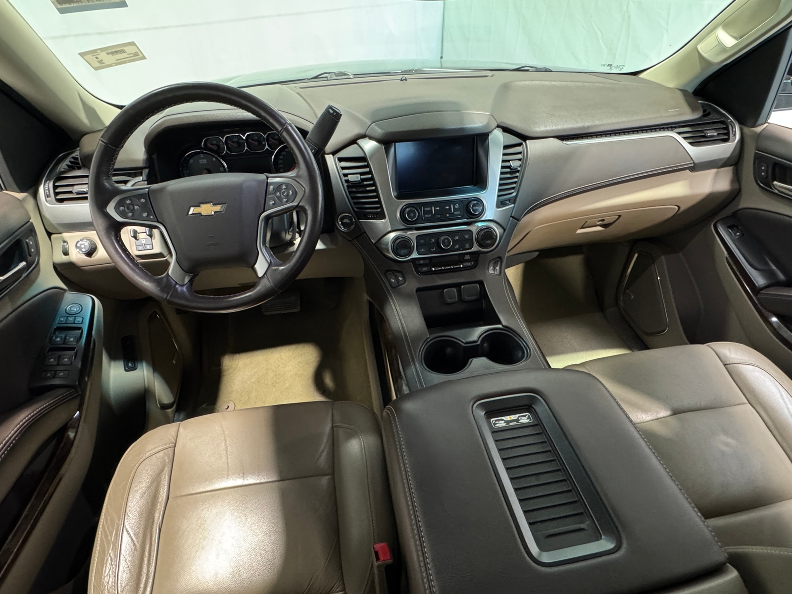 Thumbnail: 2016 Chevrolet Tahoe - 2