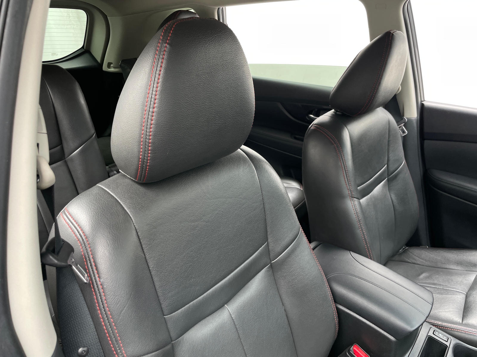 Thumbnail: 2018 Nissan Rogue - 2